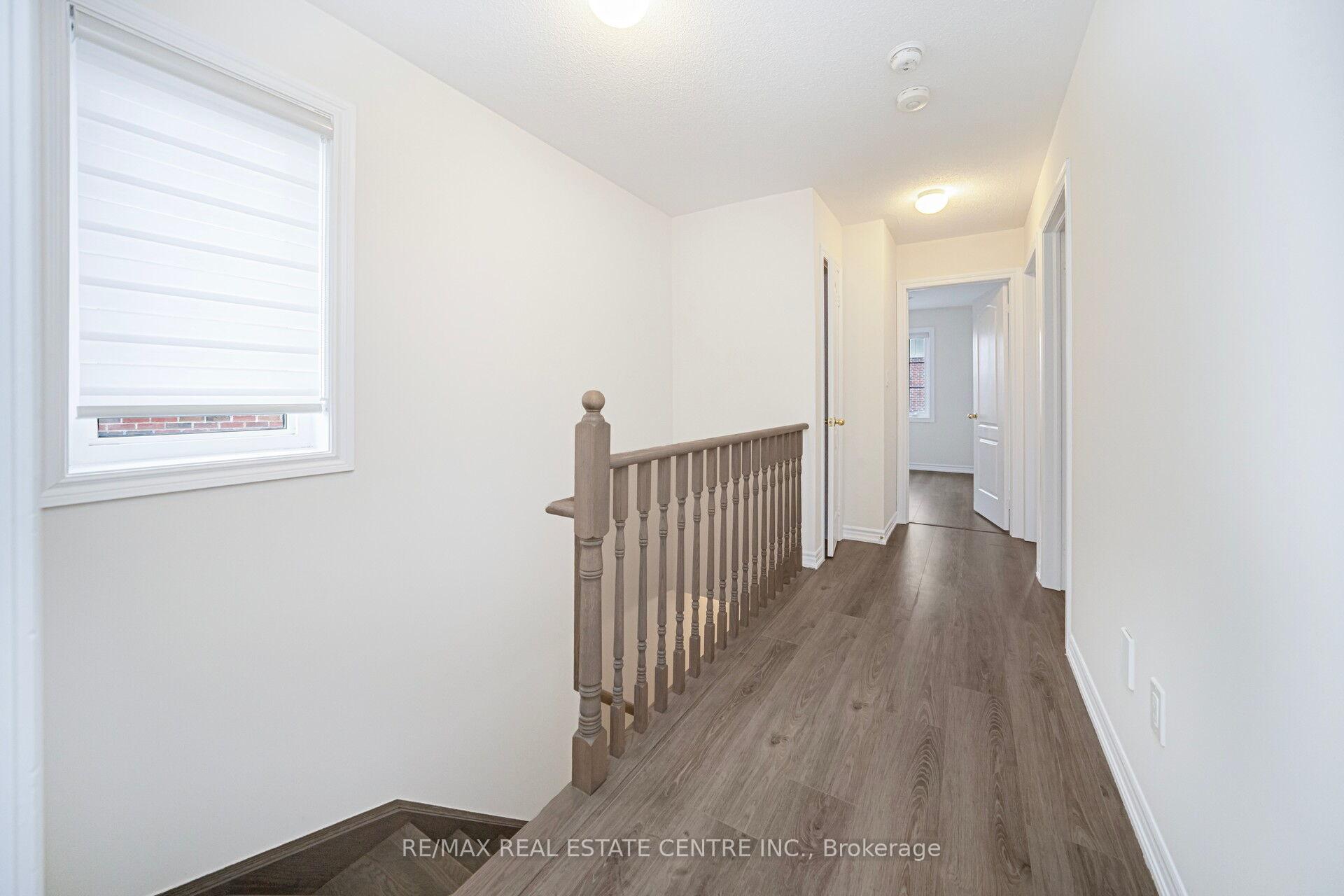 Photo 41 of 26 Miami Grove, Brampton, Heart Lake East — HOMEH