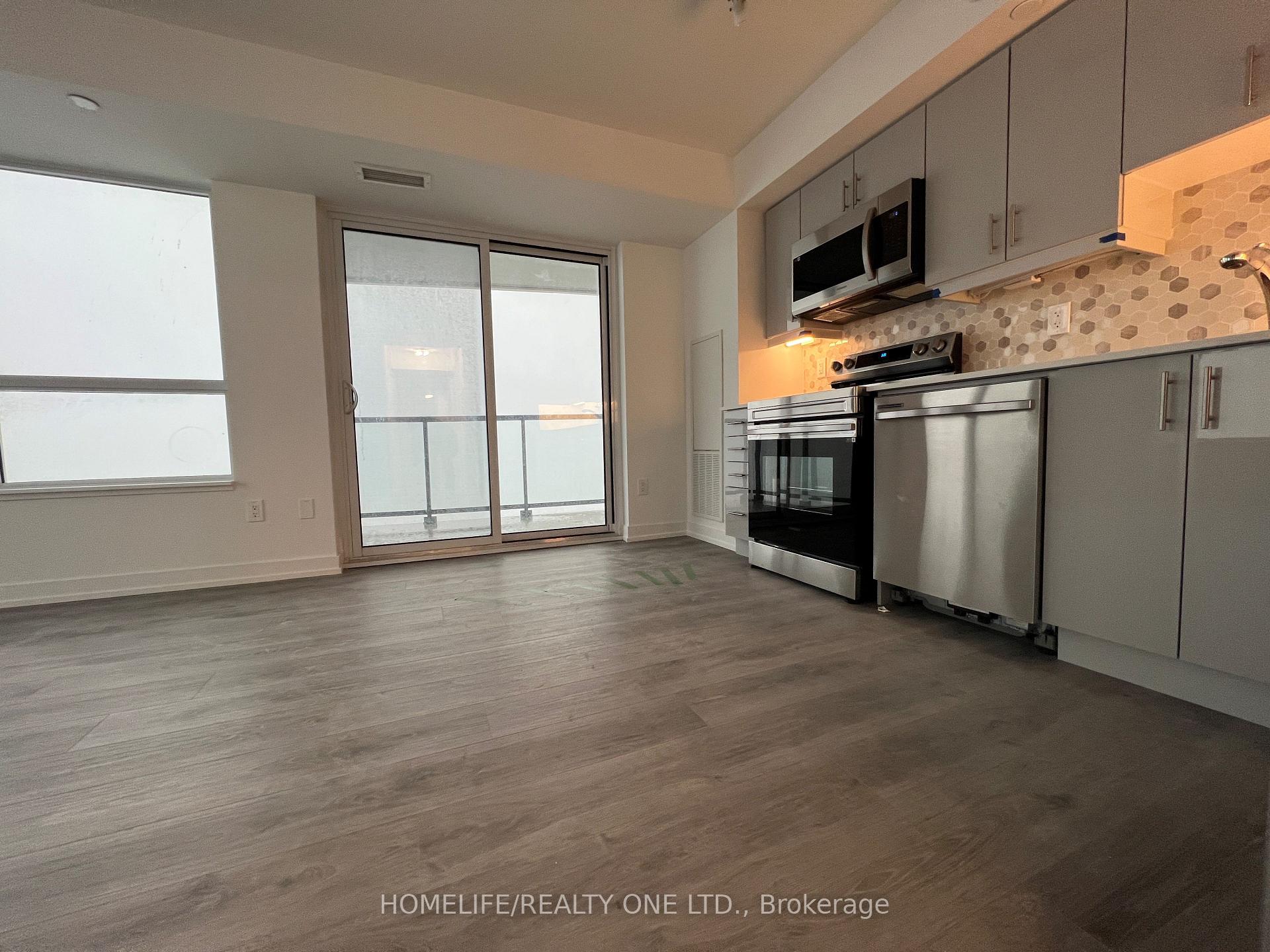 Photo 3 of Unit 812, 1480 Bayly Street, Pickering, Bay Ridges — HOMEH
