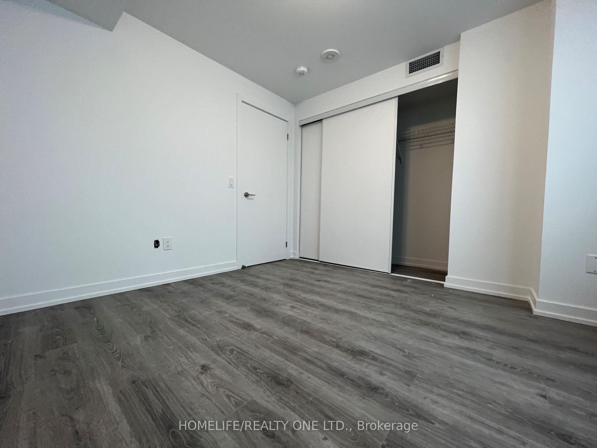 Photo 10 of Unit 812, 1480 Bayly Street, Pickering, Bay Ridges — HOMEH