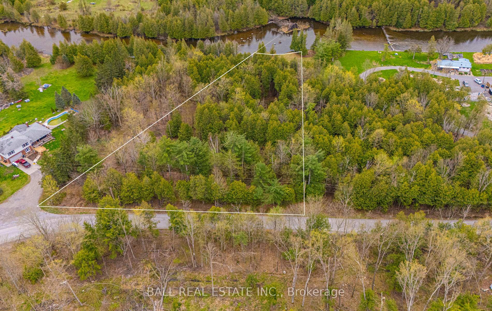 Photo 1 of 513 Sawmill Road, Douro-Dummer — HOMEH
