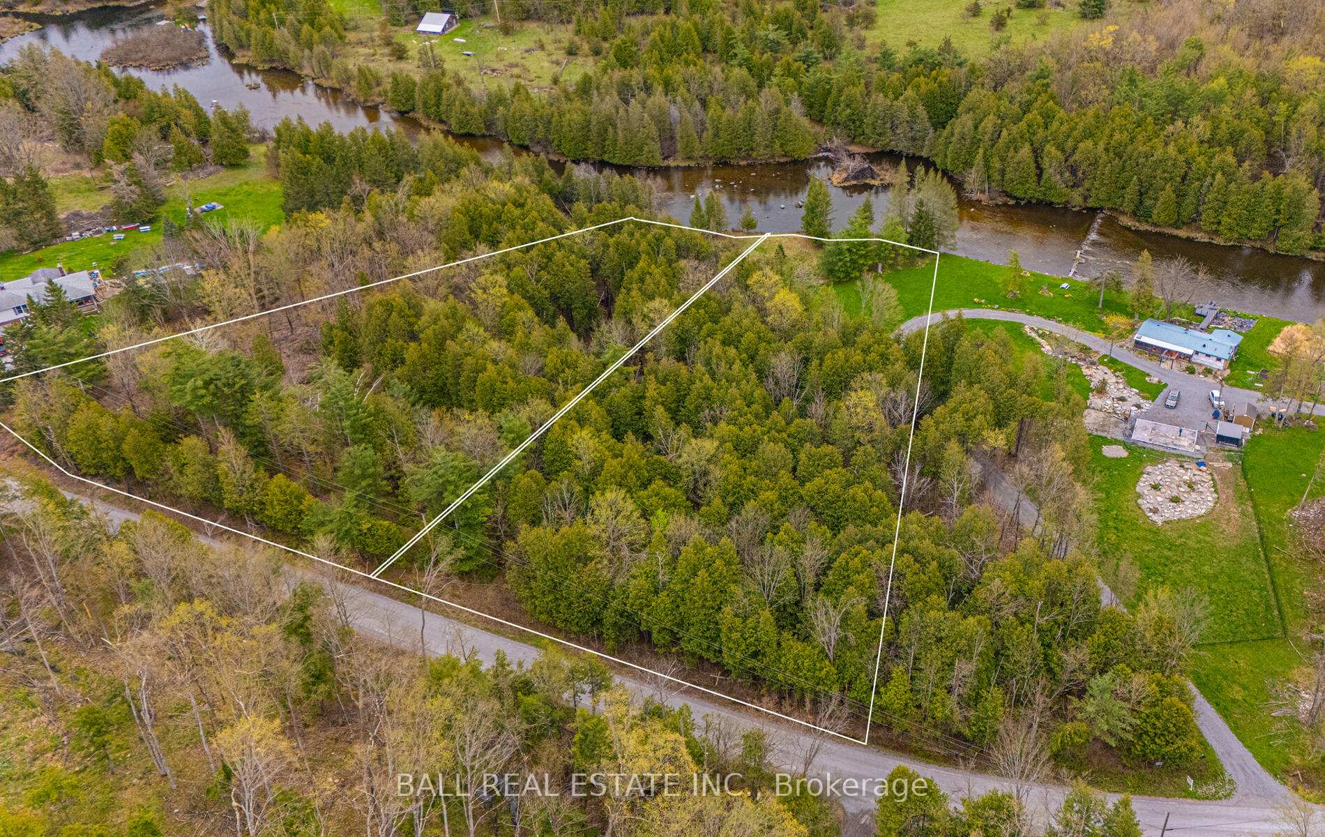Photo 6 of 513 Sawmill Road, Douro-Dummer — HOMEH