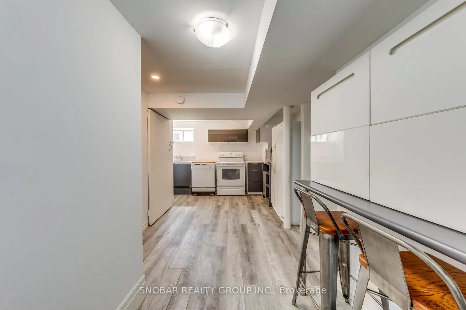 Photo 18 of 82 Celestine Drive, Etobicoke, Willowridge-Martingrove-Richview — HOMEH
