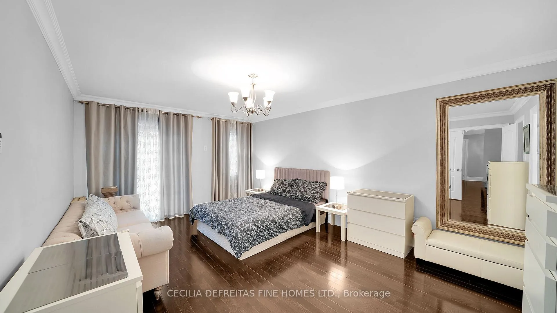 Photo 21 of 328 St. Urbain Drive, Vaughan, Vellore Village — HOMEH