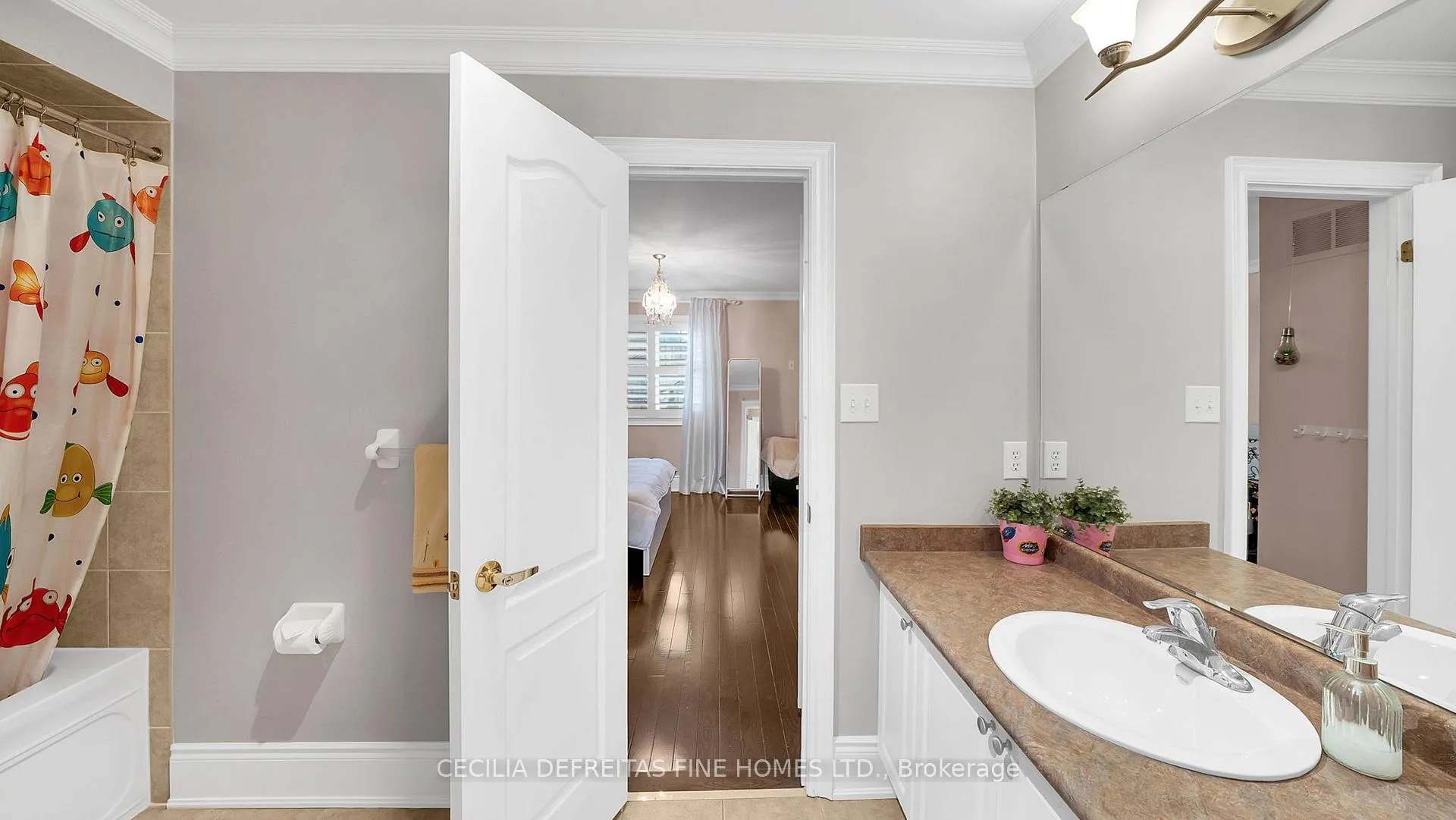 Photo 28 of 328 St. Urbain Drive, Vaughan, Vellore Village — HOMEH