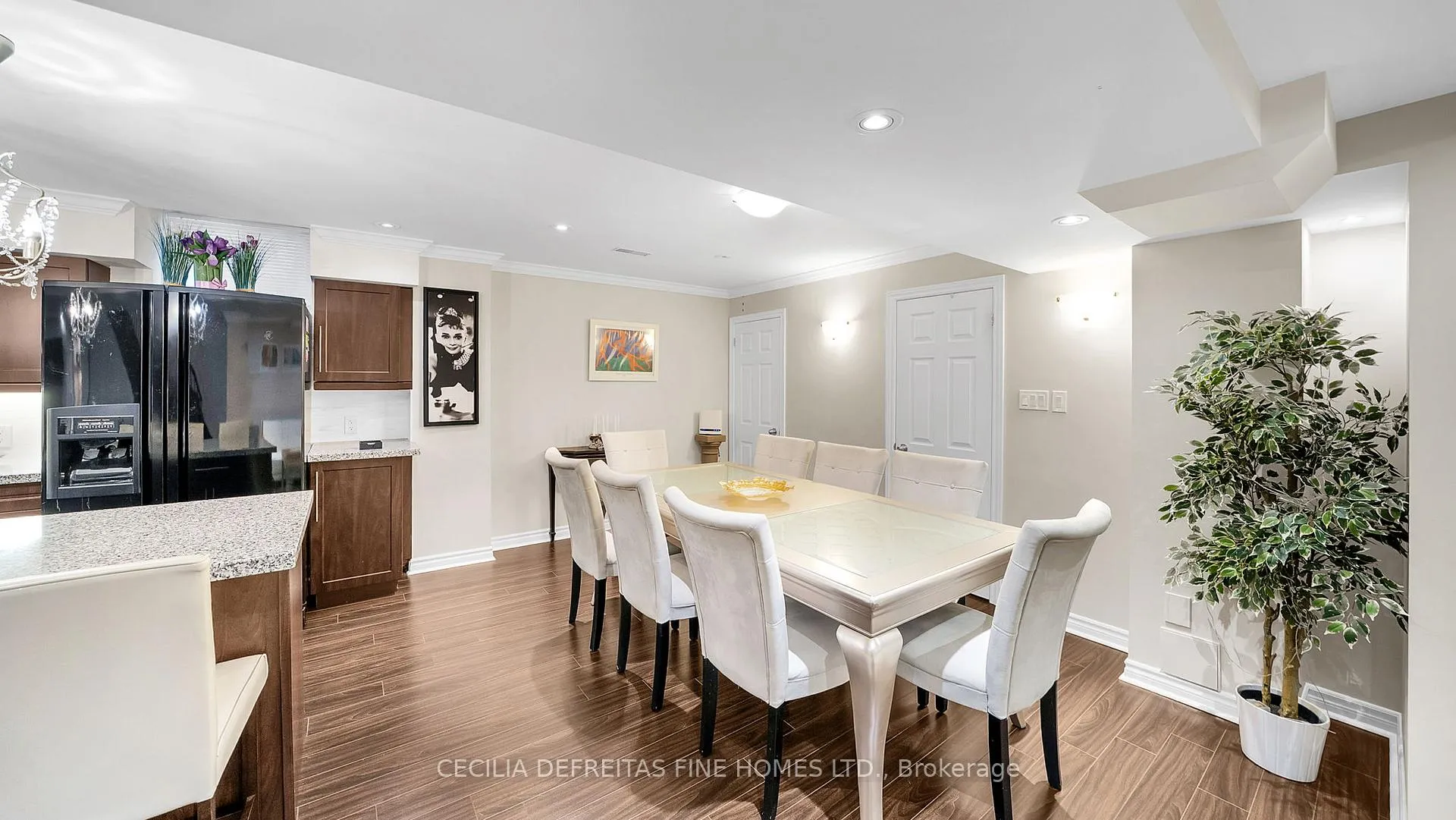 Photo 31 of 328 St. Urbain Drive, Vaughan, Vellore Village — HOMEH