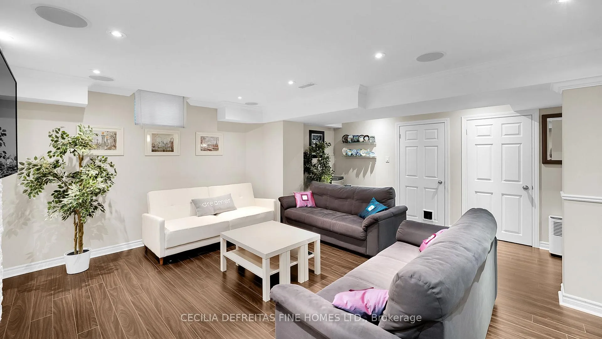 Photo 36 of 328 St. Urbain Drive, Vaughan, Vellore Village — HOMEH