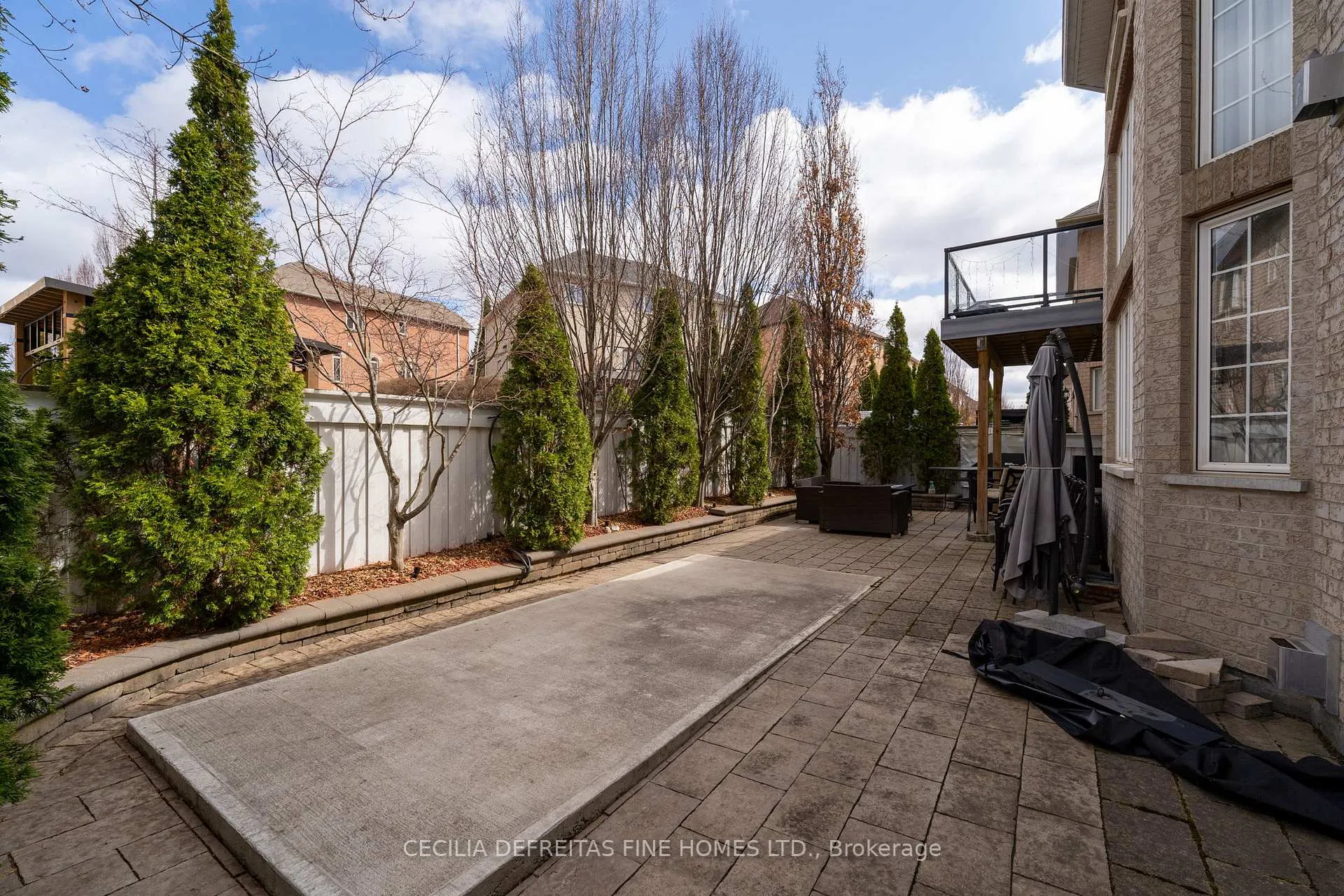 Photo 40 of 328 St. Urbain Drive, Vaughan, Vellore Village — HOMEH
