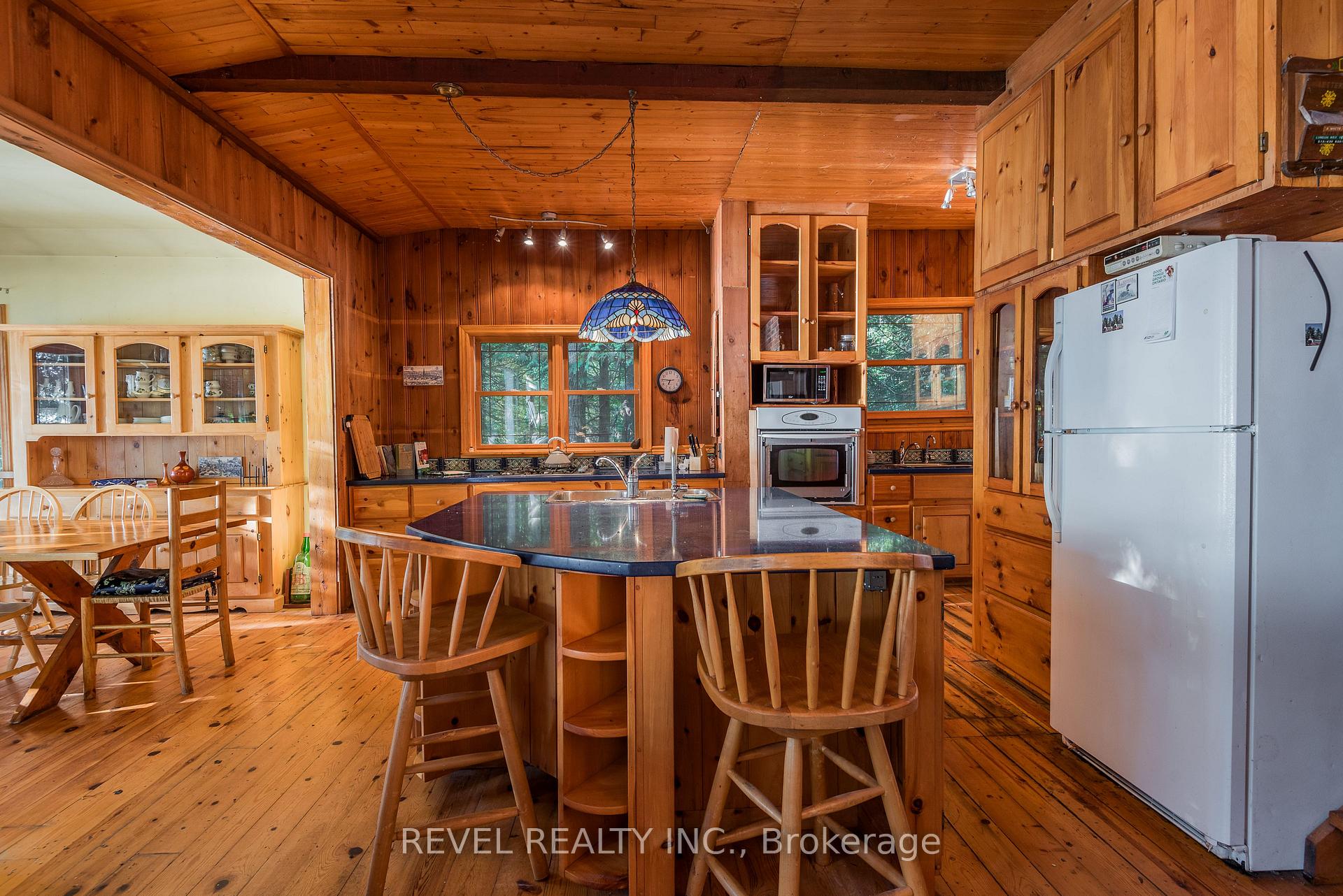 Photo 2 of 852 Birchview Road, Douro-Dummer — HOMEH