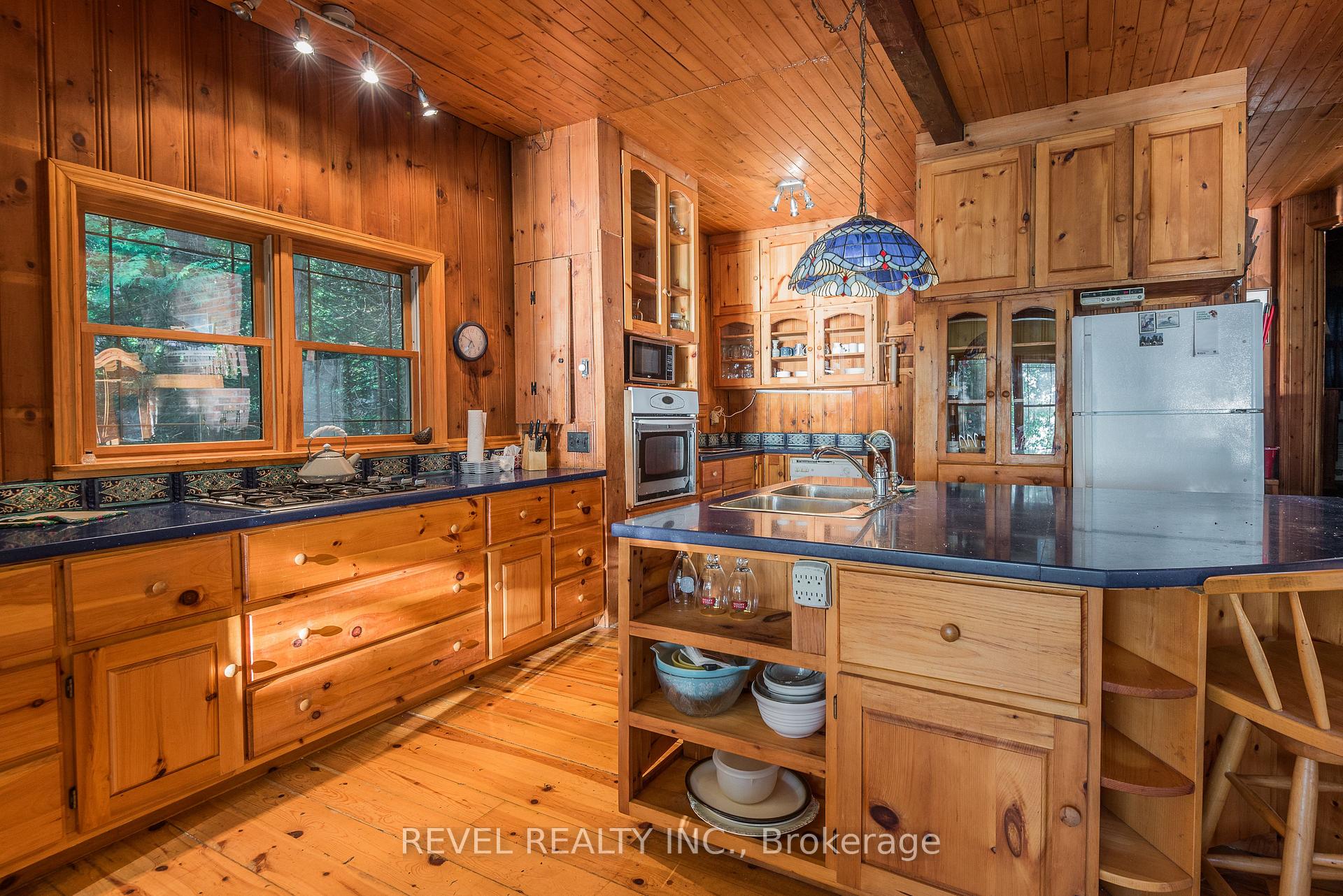 Photo 7 of 852 Birchview Road, Douro-Dummer — HOMEH