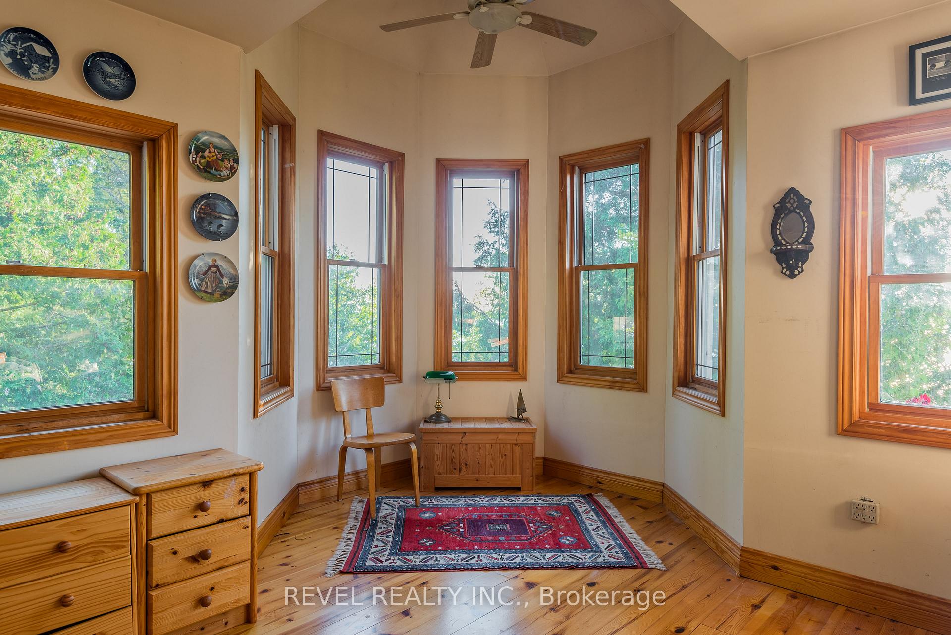 Photo 8 of 852 Birchview Road, Douro-Dummer — HOMEH