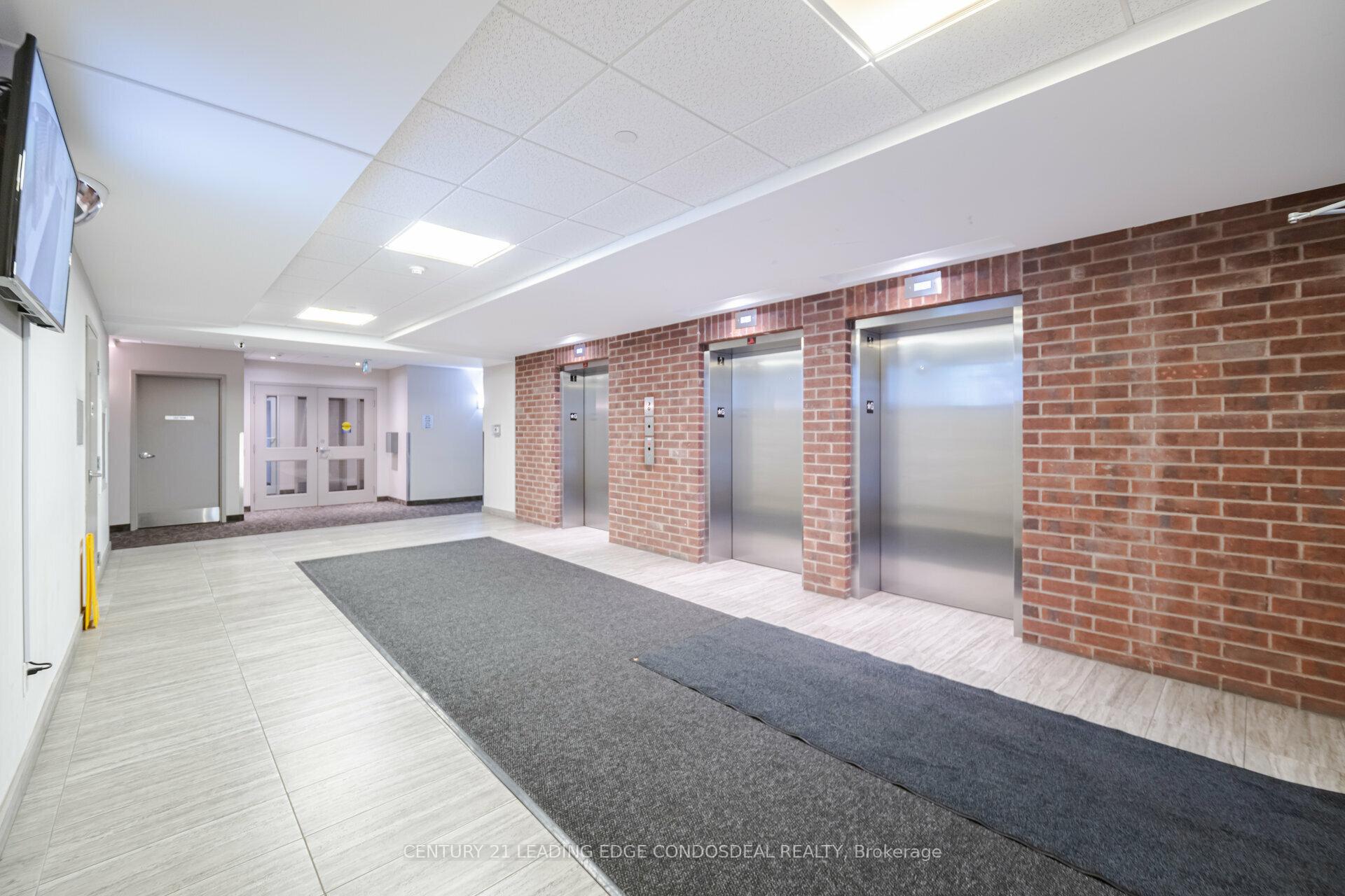 Photo 5 of Unit 317, 39 New Delhi Drive, Markham, Cedarwood — HOMEH