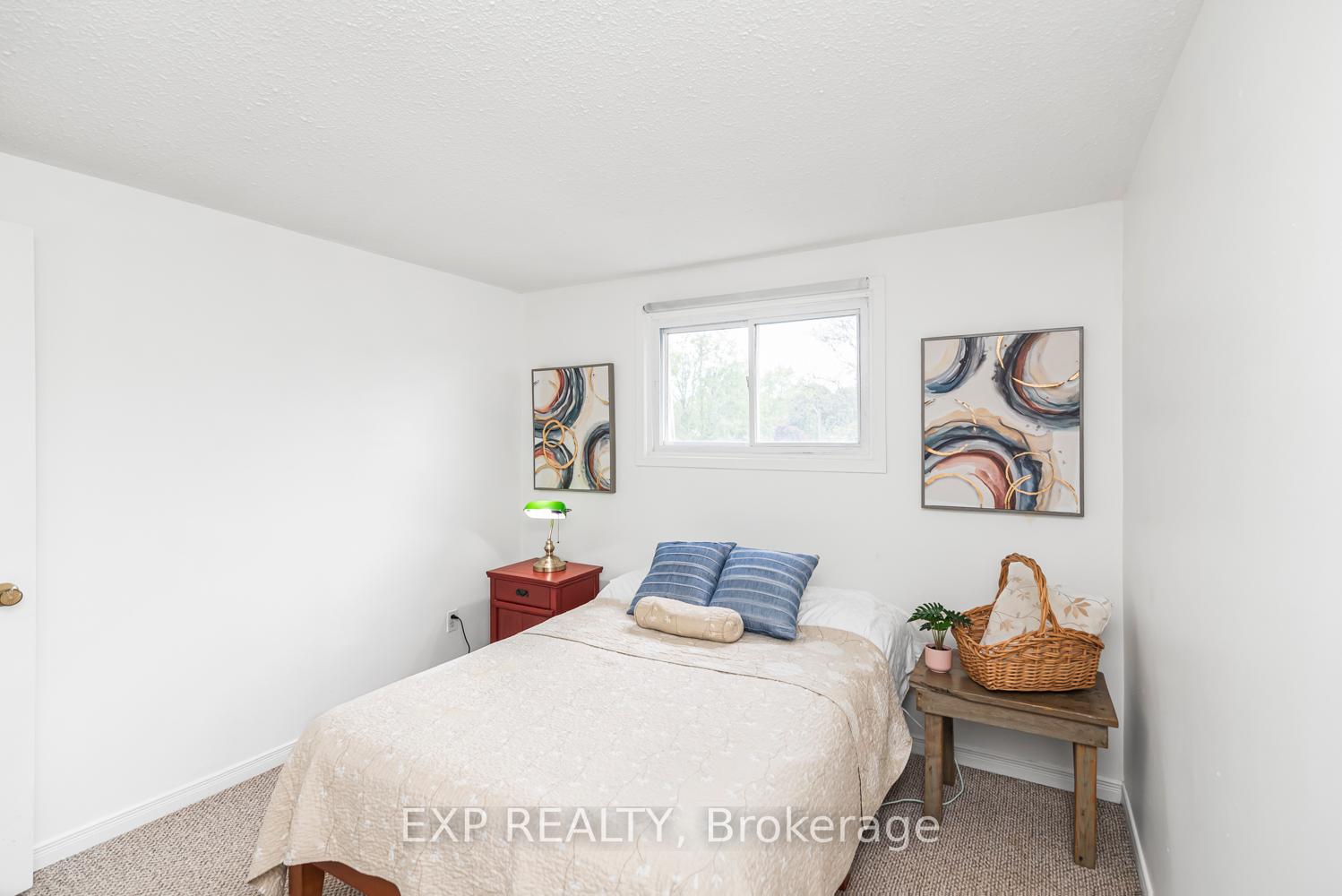 Photo 10 of 186 Golden Orchard Drive, Hamilton, Gourley — HOMEH