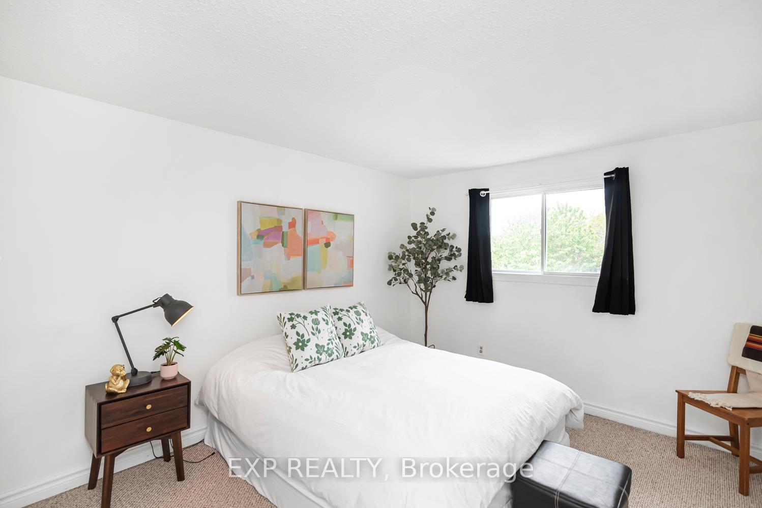 Photo 13 of 186 Golden Orchard Drive, Hamilton, Gourley — HOMEH
