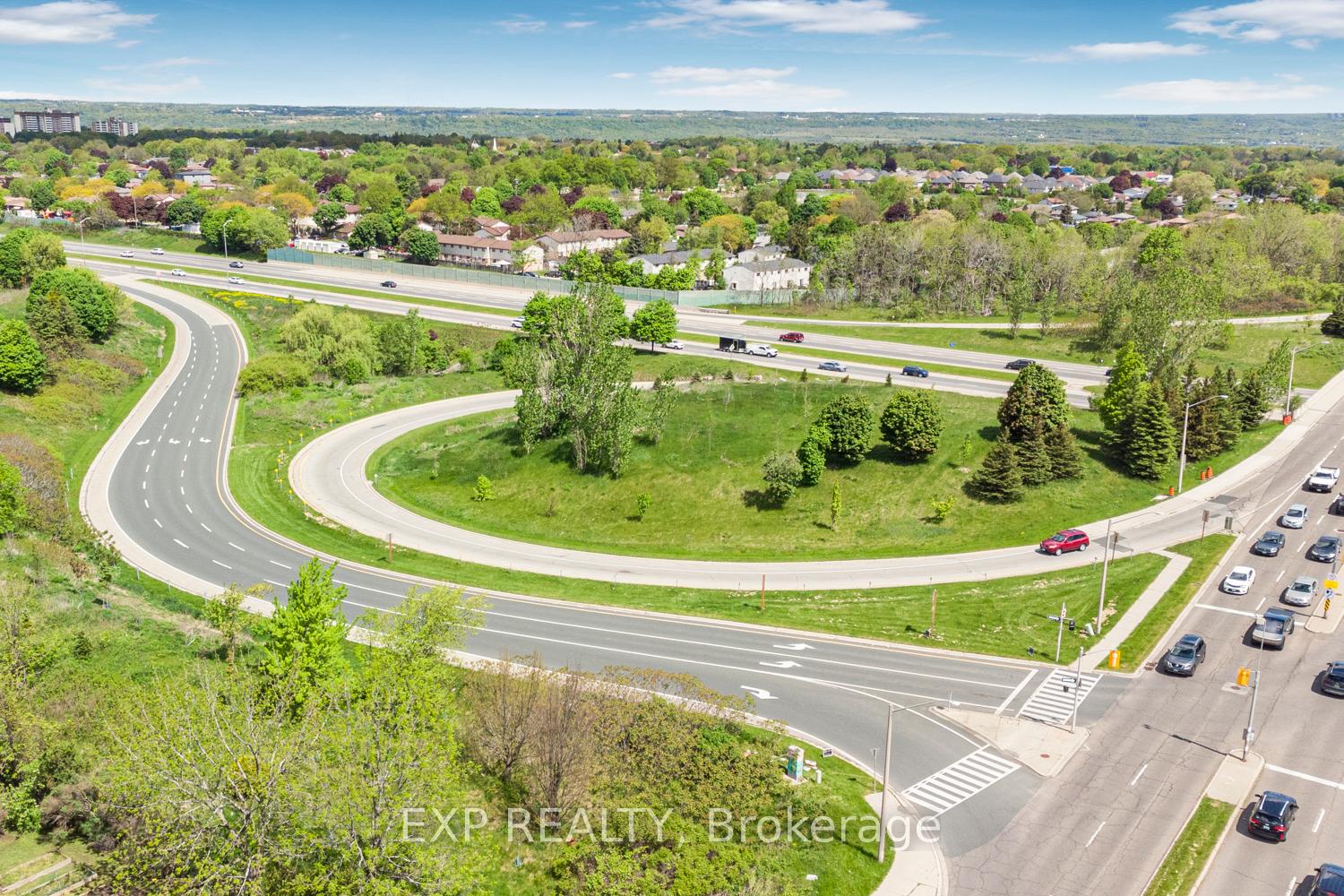 Photo 23 of 186 Golden Orchard Drive, Hamilton, Gourley — HOMEH