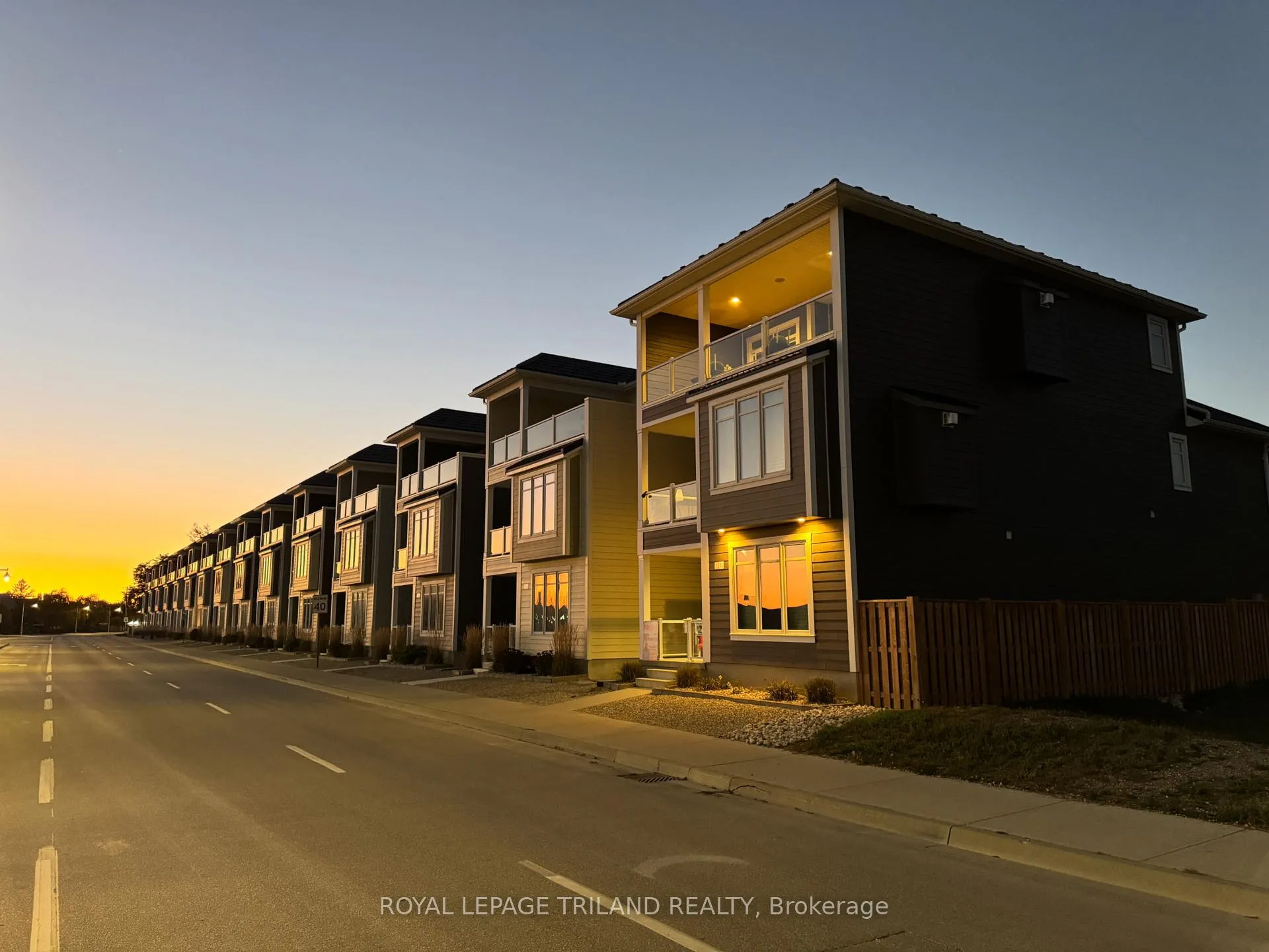 Photo 1 of Unit 15, 355 Edith Cavell Boulevard, Central Elgin, Port Stanley — HOMEH