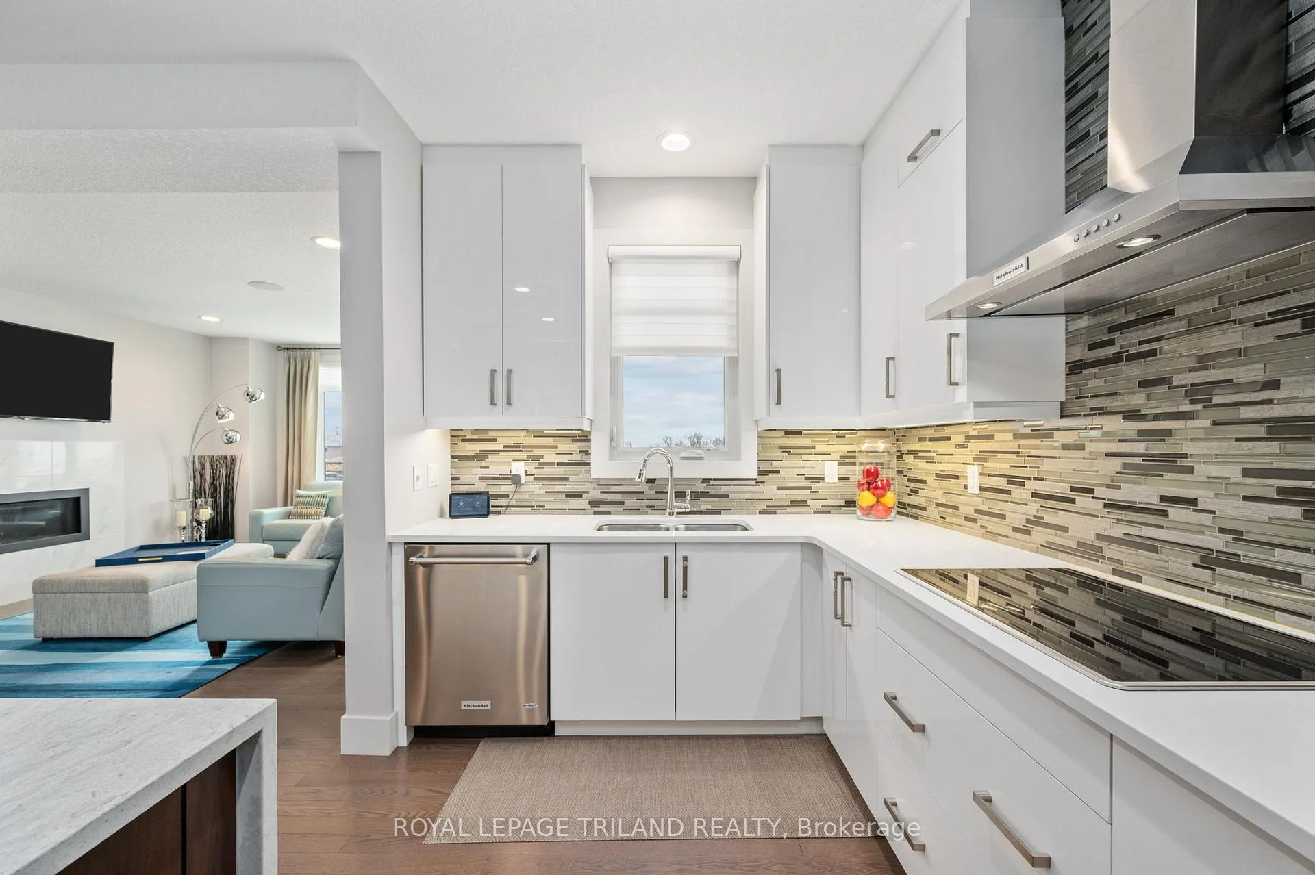 Photo 13 of Unit 15, 355 Edith Cavell Boulevard, Central Elgin, Port Stanley — HOMEH