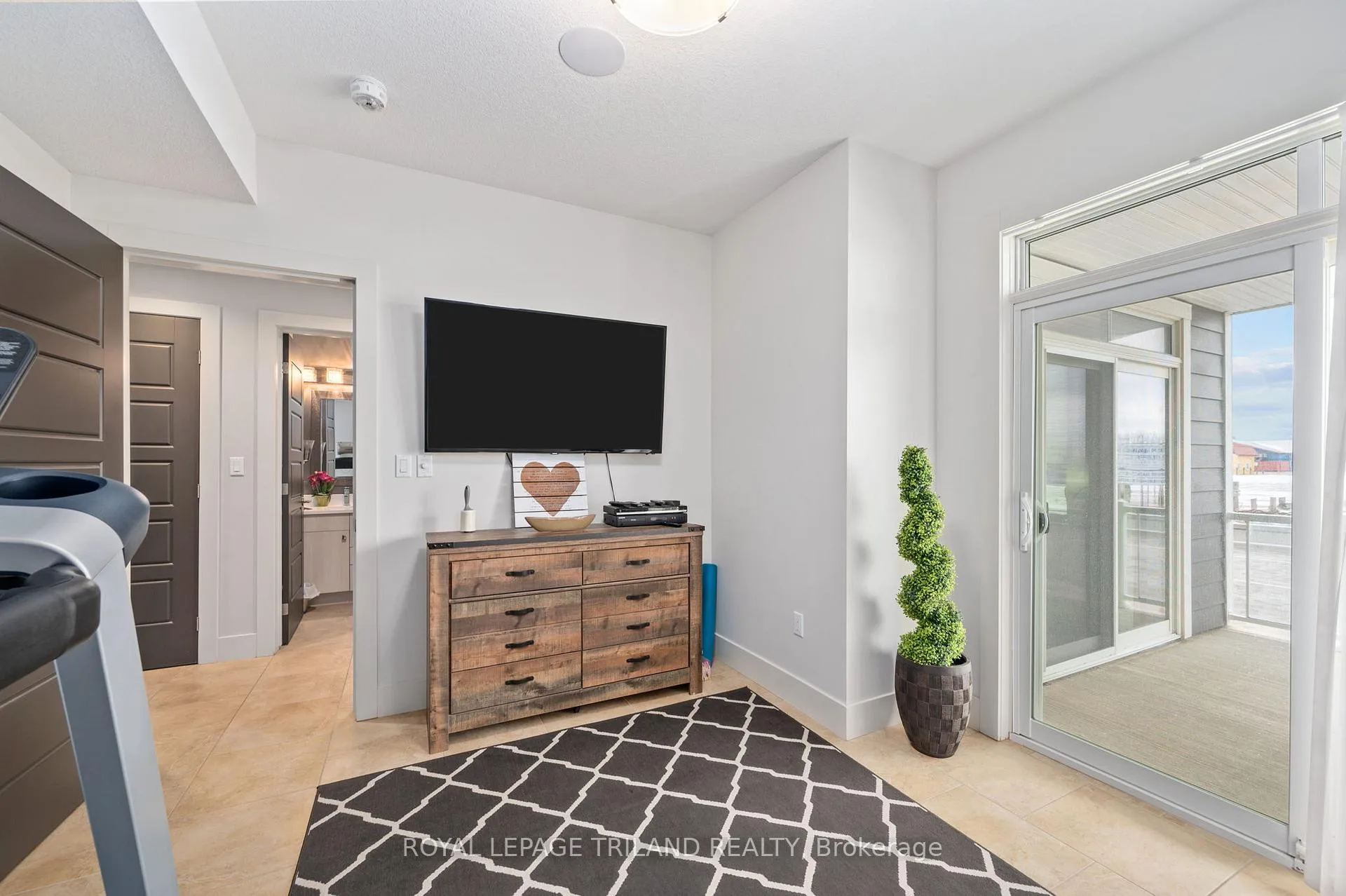 Photo 40 of Unit 15, 355 Edith Cavell Boulevard, Central Elgin, Port Stanley — HOMEH