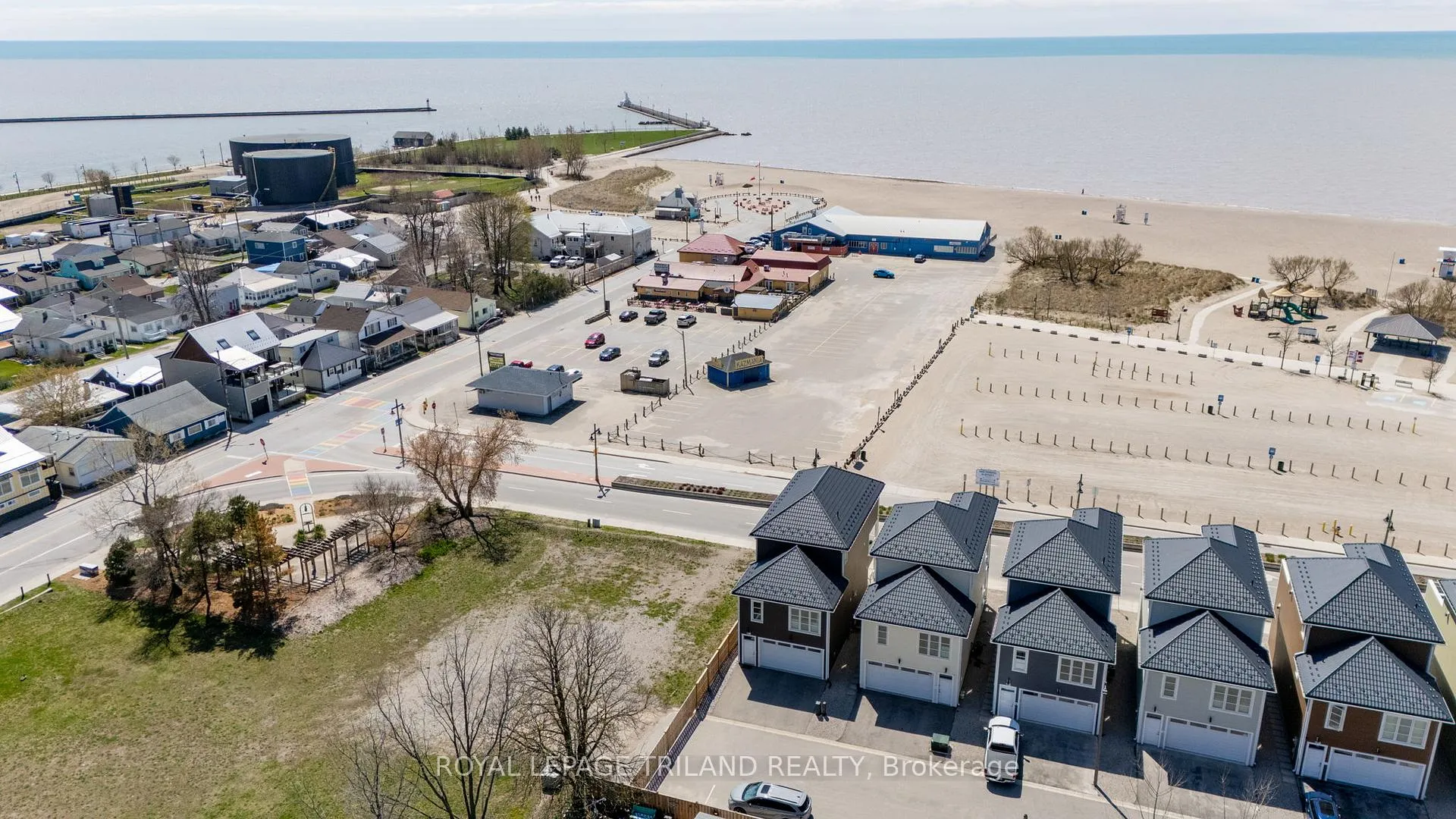 Photo 46 of Unit 15, 355 Edith Cavell Boulevard, Central Elgin, Port Stanley — HOMEH