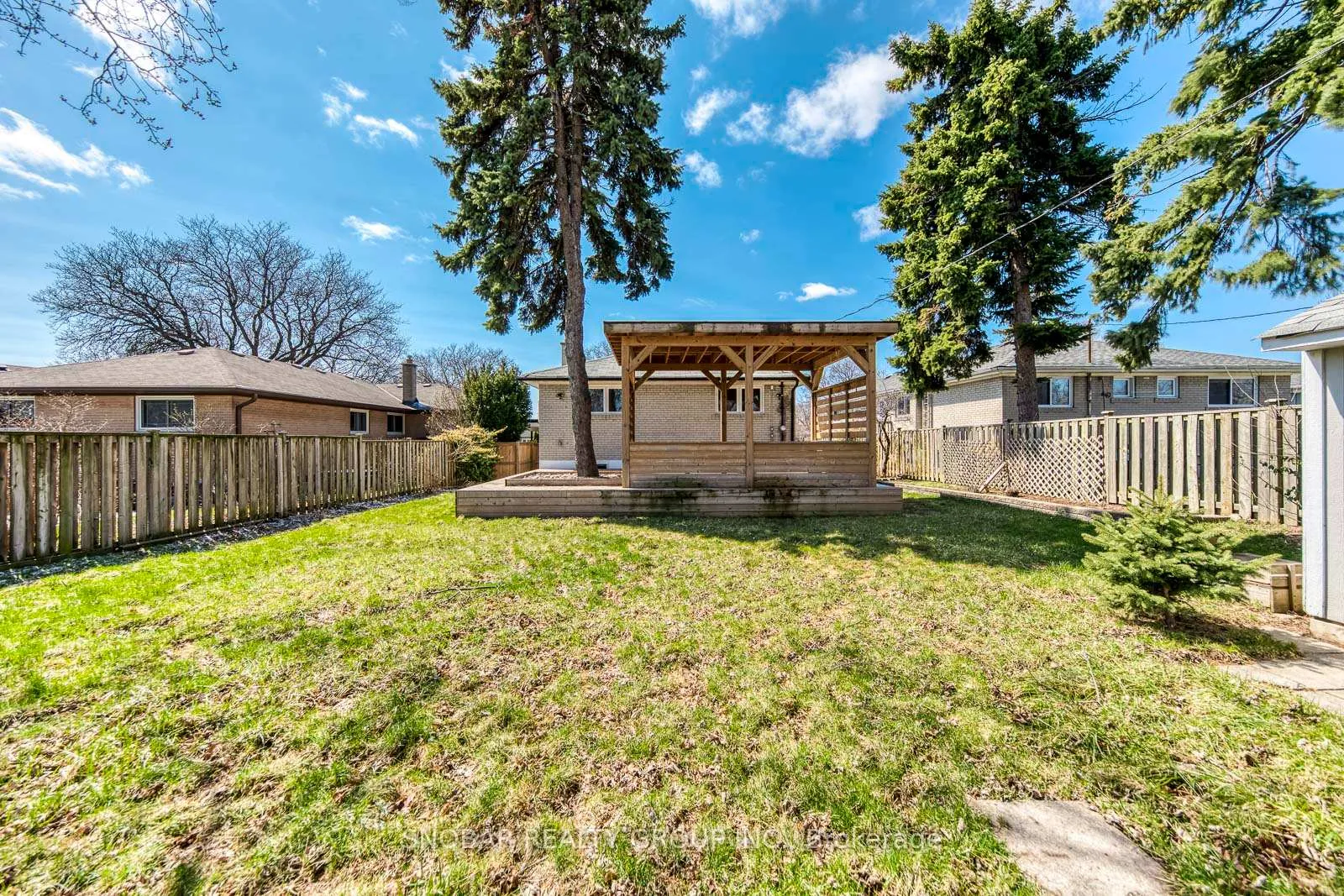 Photo 26 of 19 Vanderbrent Crescent, Etobicoke, Willowridge-Martingrove-Richview — HOMEH
