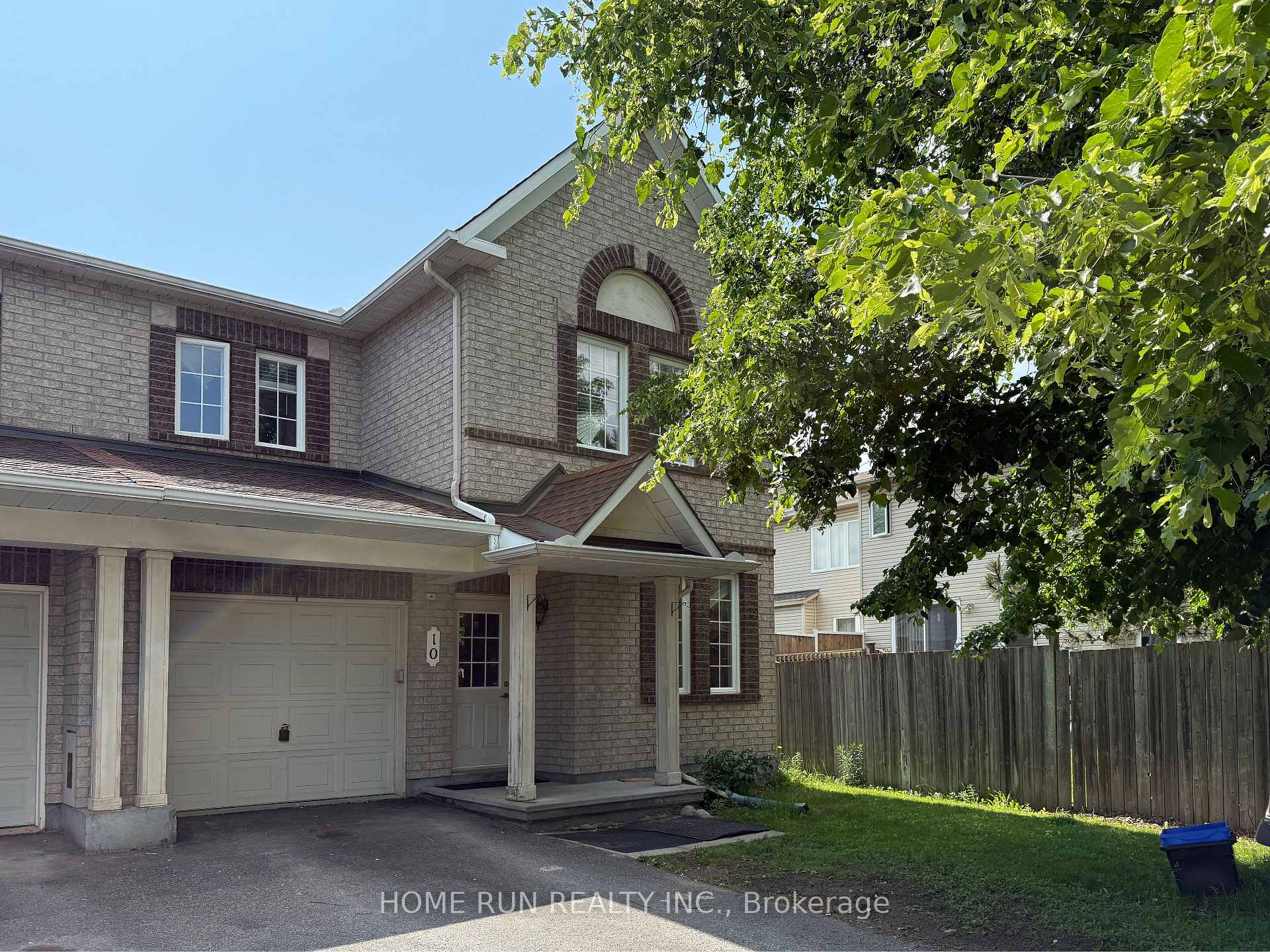 Photo 3 of 10 Appledale Drive, Ottawa, Barrhaven - Longfields — HOMEH