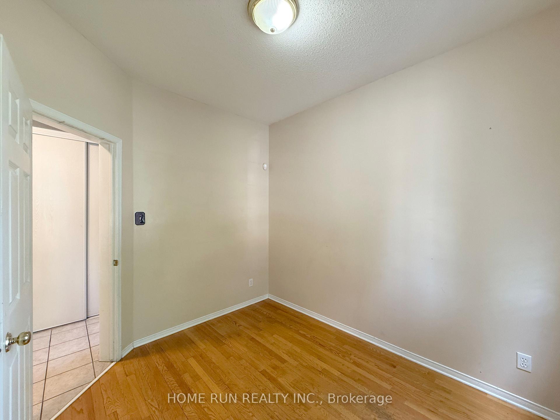 Photo 7 of 10 Appledale Drive, Ottawa, Barrhaven - Longfields — HOMEH