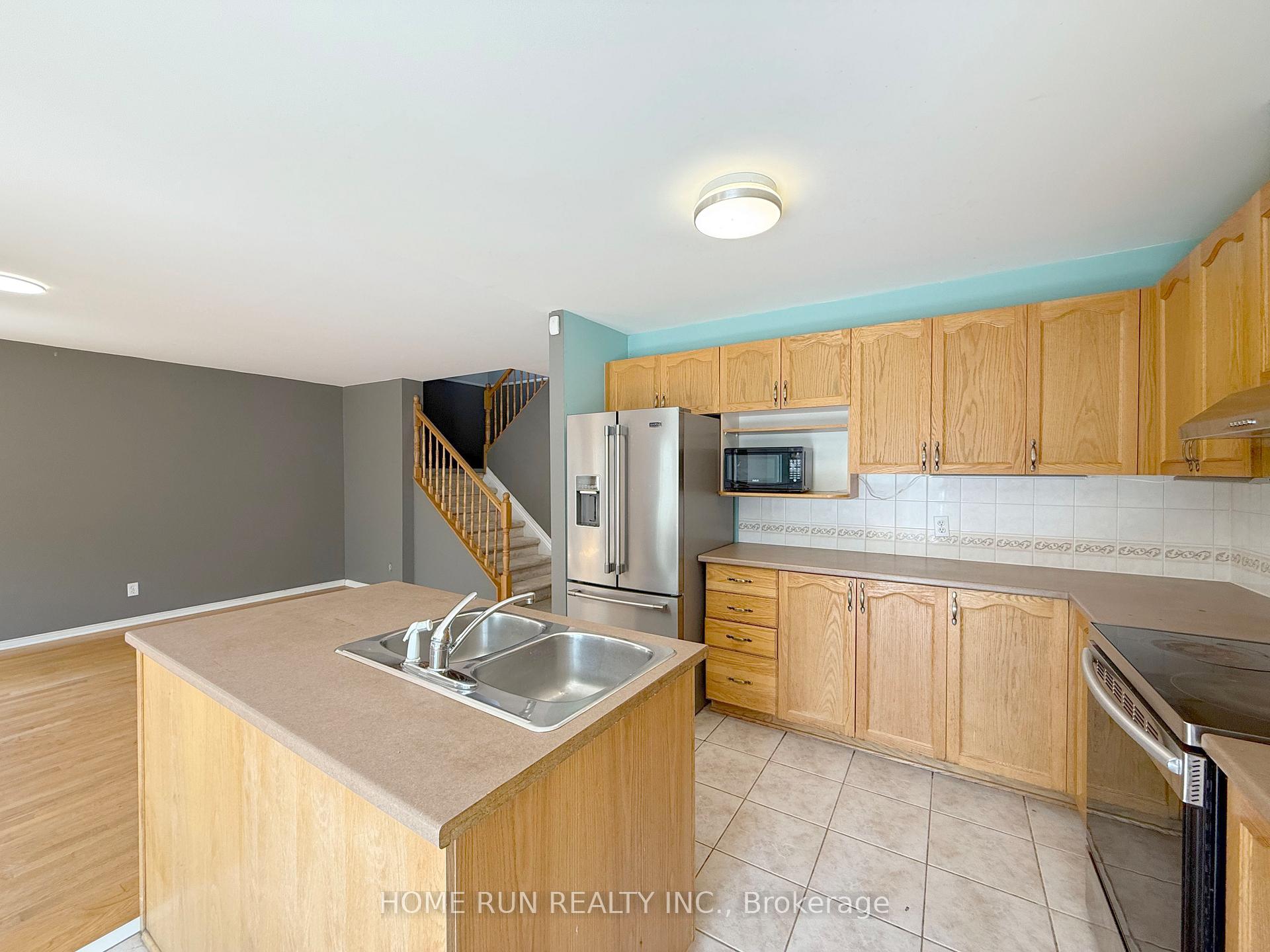 Photo 12 of 10 Appledale Drive, Ottawa, Barrhaven - Longfields — HOMEH