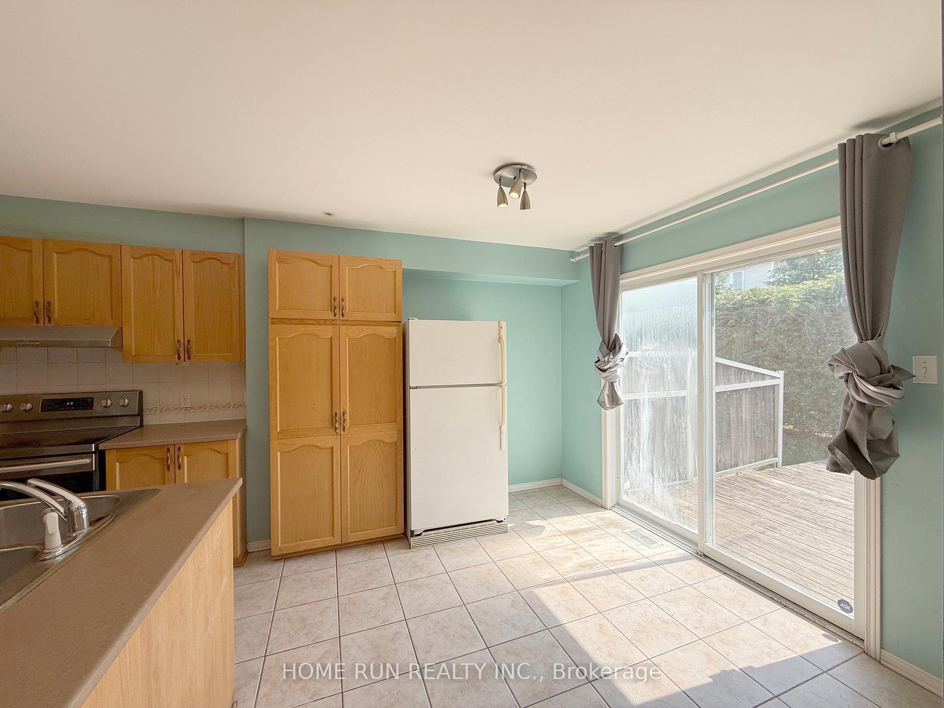 Photo 15 of 10 Appledale Drive, Ottawa, Barrhaven - Longfields — HOMEH