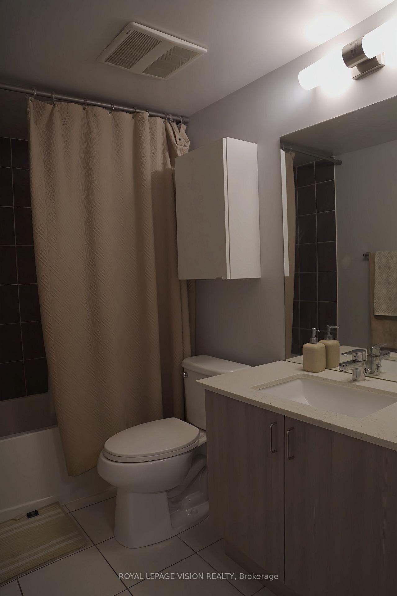 Photo 15 of Unit 1701, 1255 Bayly Street, Pickering, Bay Ridges — HOMEH