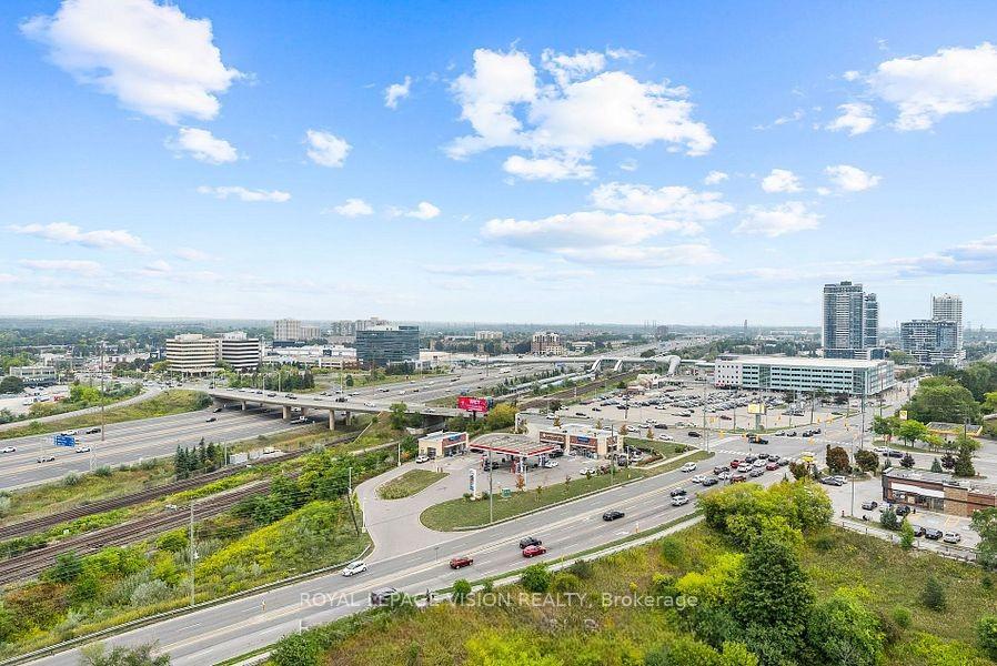 Photo 18 of Unit 1701, 1255 Bayly Street, Pickering, Bay Ridges — HOMEH