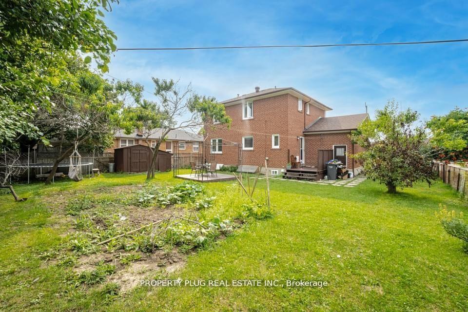 Photo 23 of 3 Leneck Avenue, Brampton, Northwood Park — HOMEH
