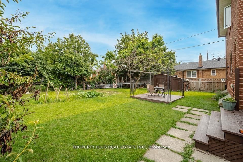 Photo 24 of 3 Leneck Avenue, Brampton, Northwood Park — HOMEH