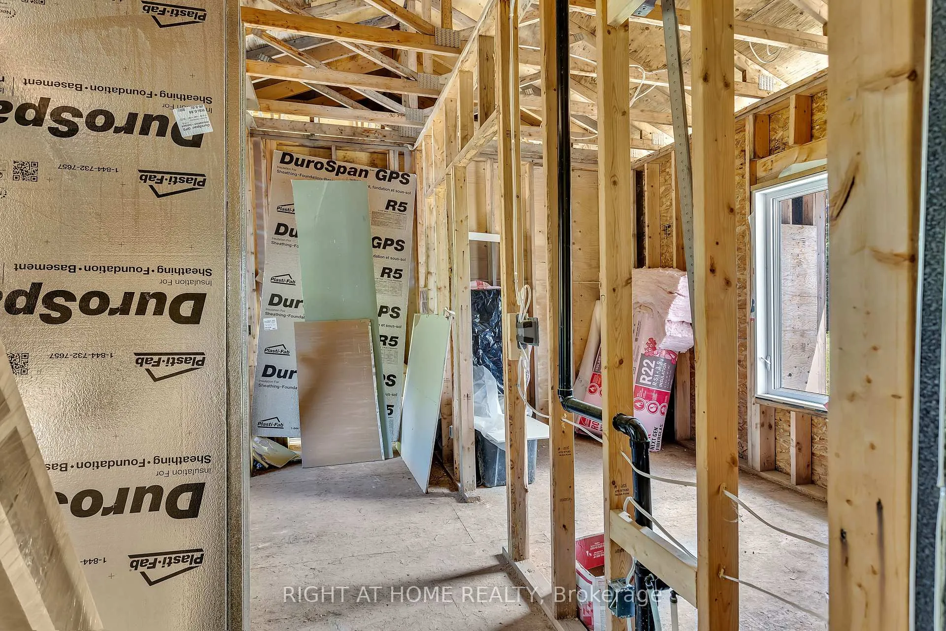 Photo 6 of 1662 County Road 40, Douro-Dummer — HOMEH