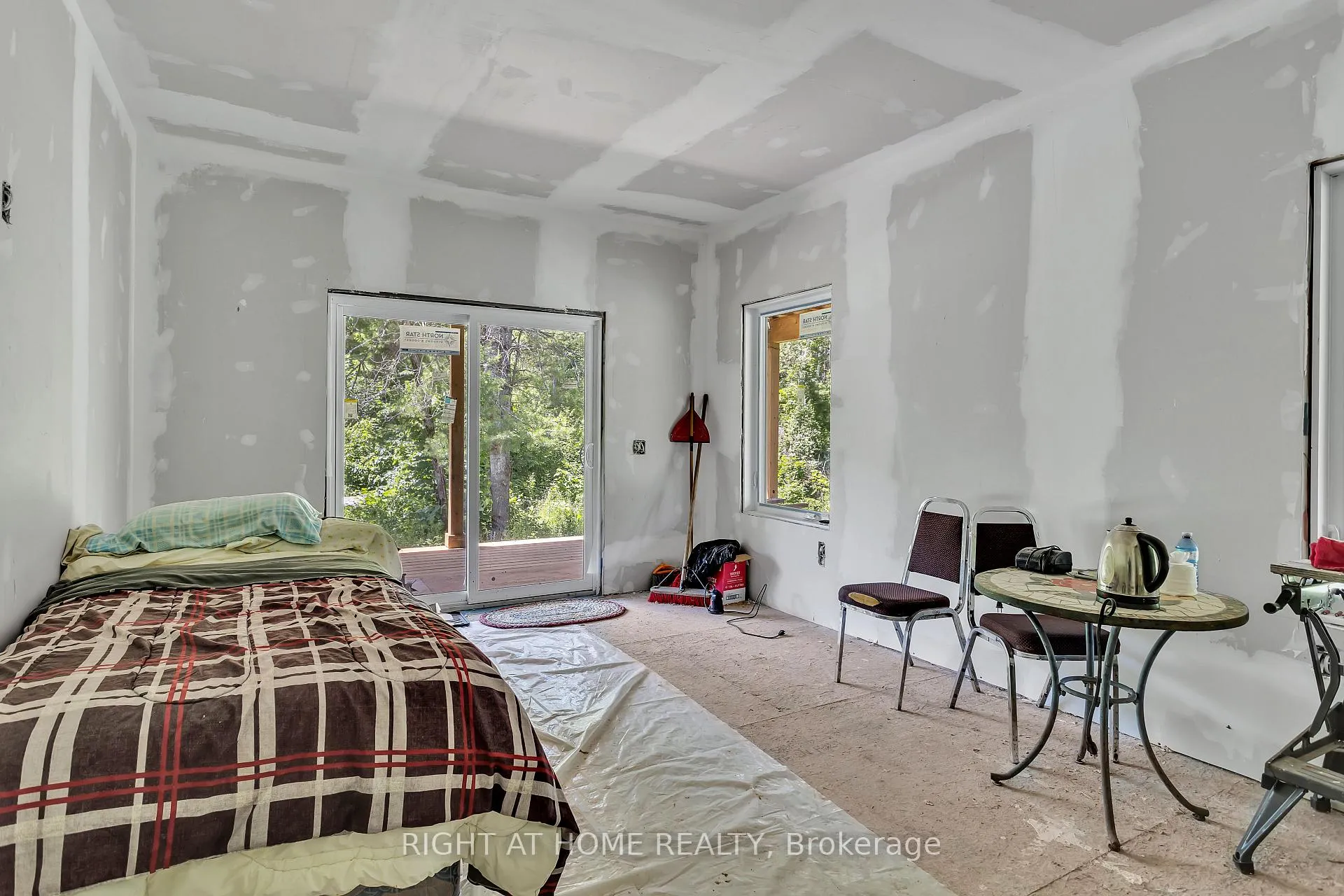 Photo 8 of 1662 County Road 40, Douro-Dummer — HOMEH