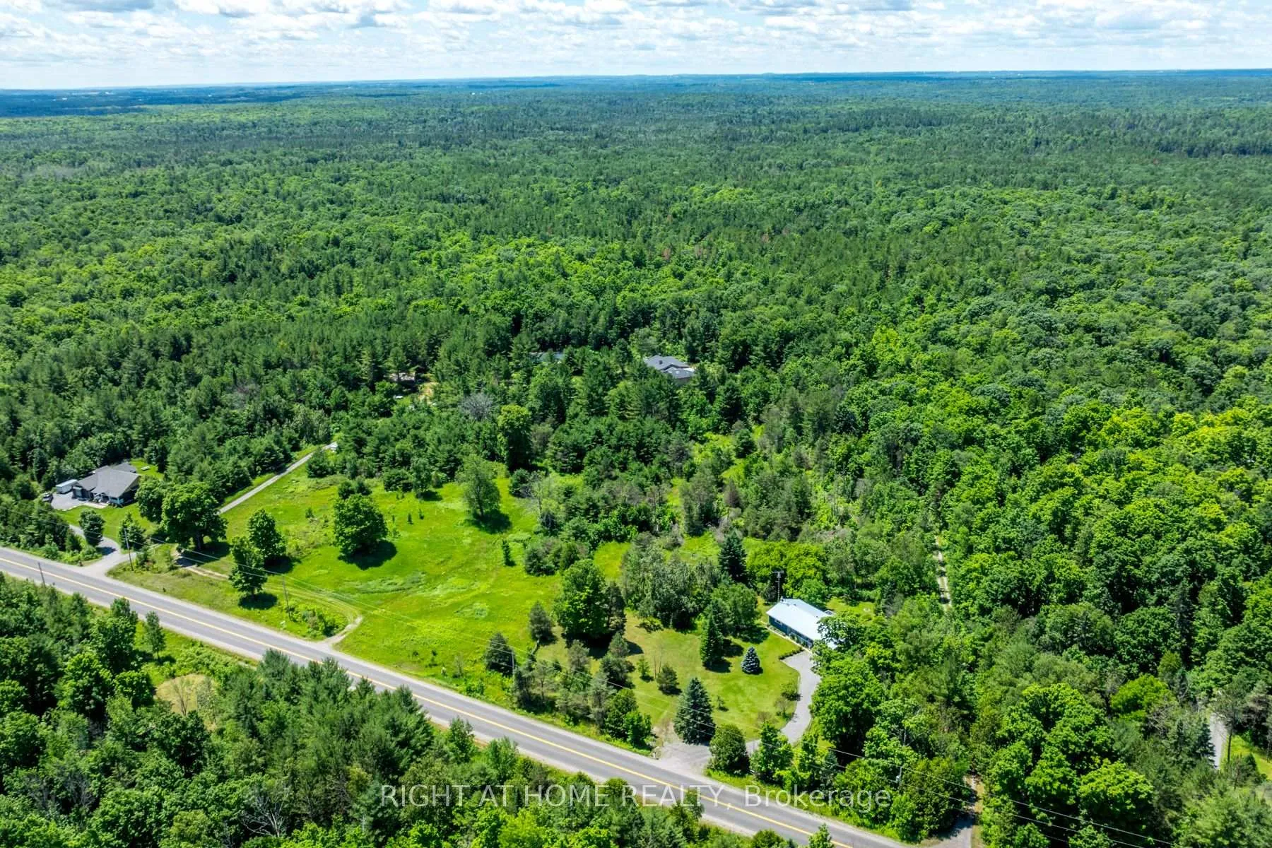 Photo 27 of 1662 County Road 40, Douro-Dummer — HOMEH