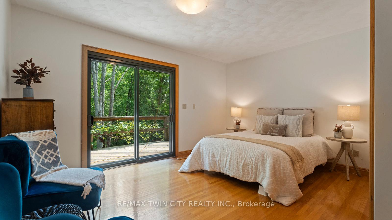 Photo 16 of 520 Blue Lake Road, Brant, South Dumfries — HOMEH