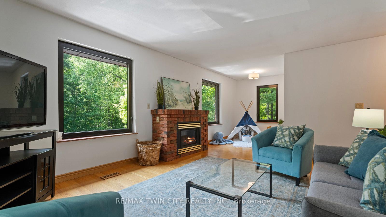 Photo 21 of 520 Blue Lake Road, Brant, South Dumfries — HOMEH