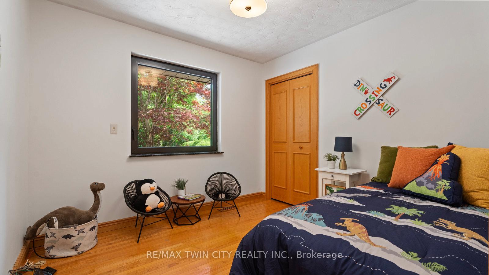 Photo 18 of 520 Blue Lake Road, Brant, South Dumfries — HOMEH