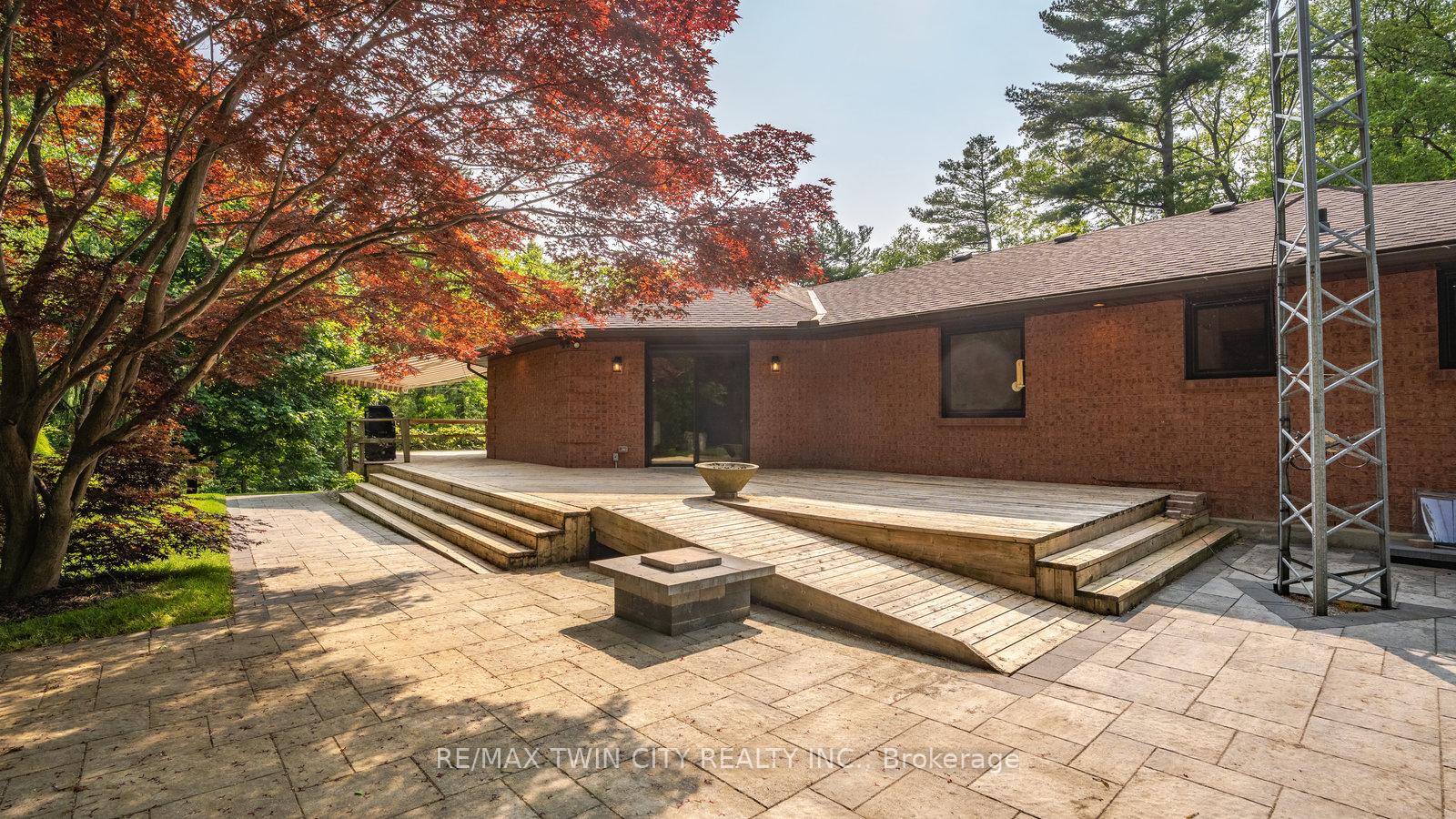 Photo 38 of 520 Blue Lake Road, Brant, South Dumfries — HOMEH