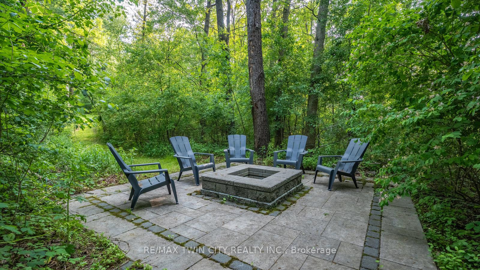 Photo 40 of 520 Blue Lake Road, Brant, South Dumfries — HOMEH