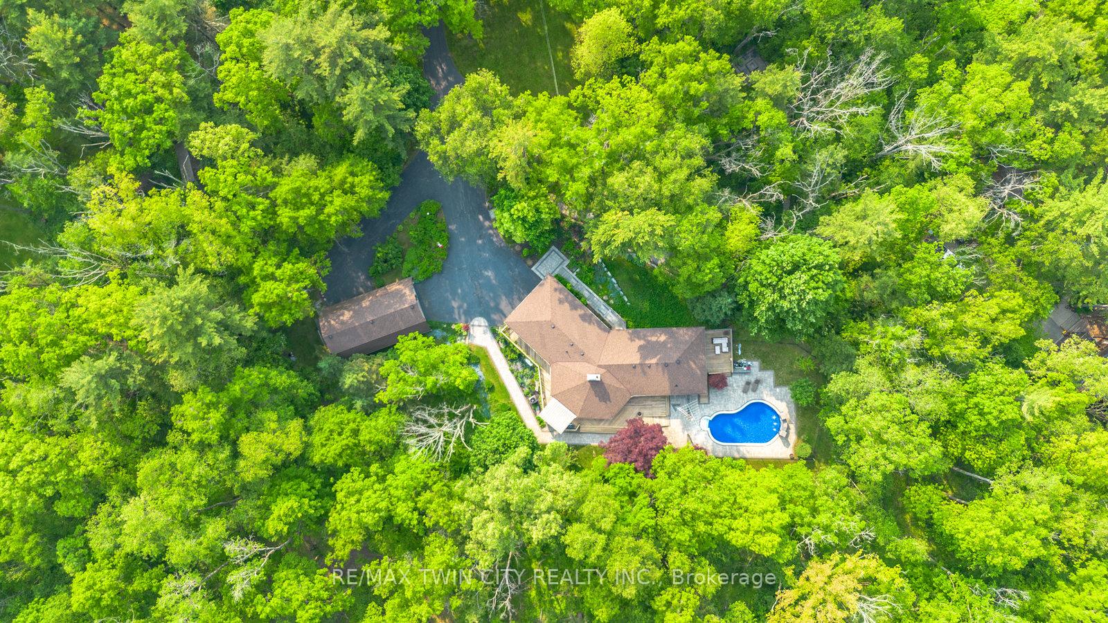 Photo 43 of 520 Blue Lake Road, Brant, South Dumfries — HOMEH