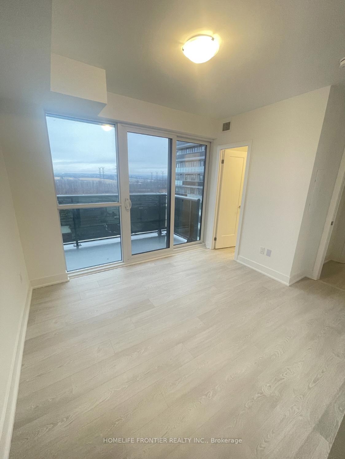 Photo 5 of Unit 1417, 2545 Simcoe Street N, Oshawa, Windfields — HOMEH