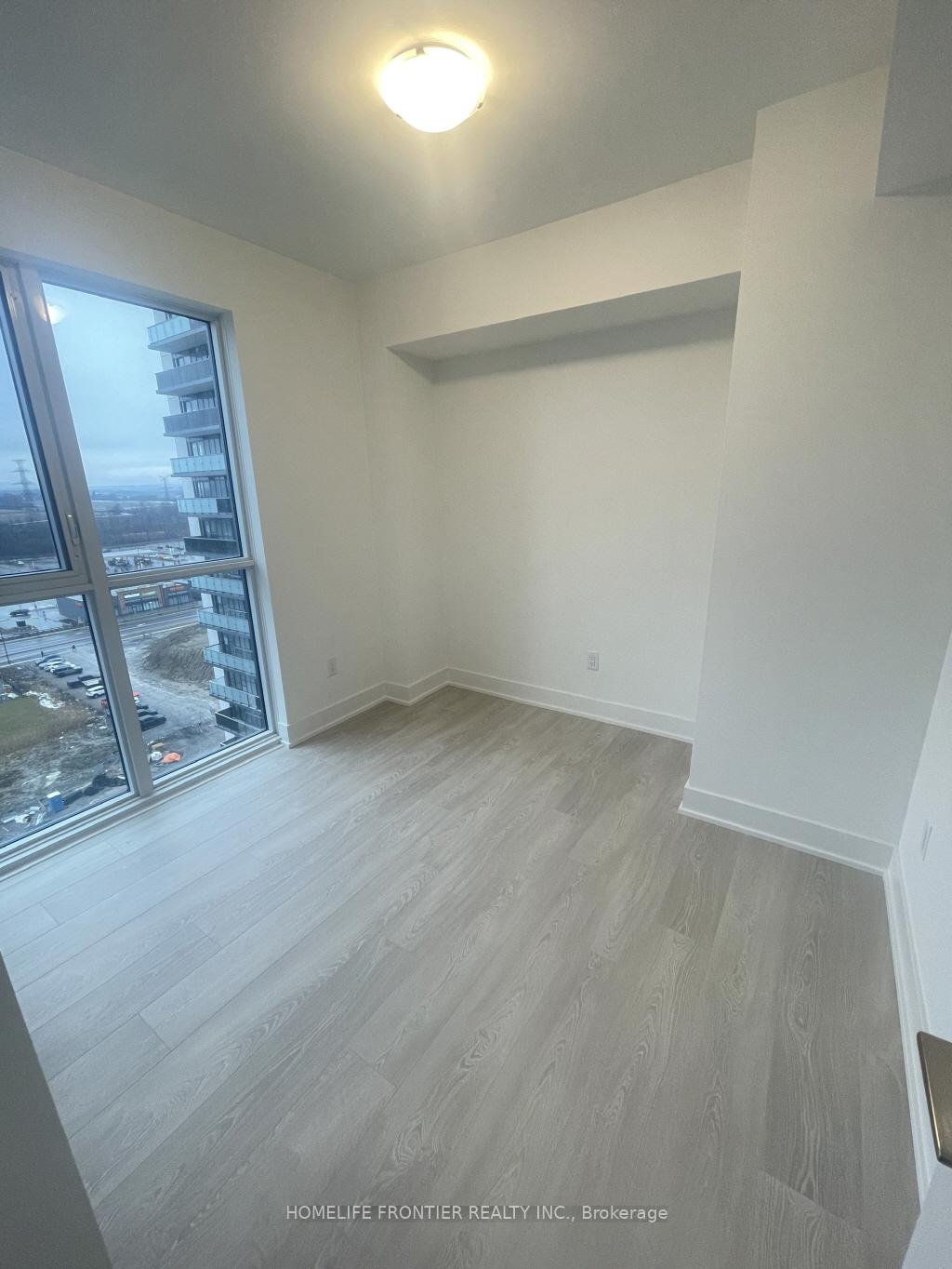 Photo 6 of Unit 1417, 2545 Simcoe Street N, Oshawa, Windfields — HOMEH