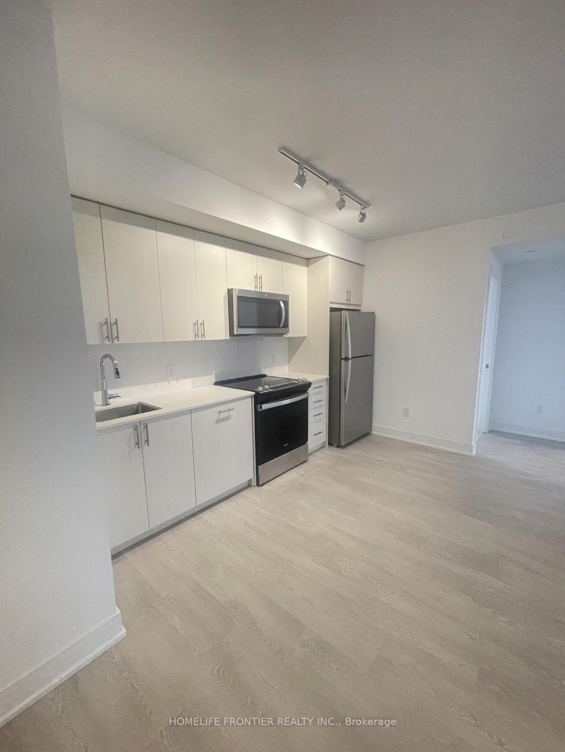 Photo 13 of Unit 1417, 2545 Simcoe Street N, Oshawa, Windfields — HOMEH
