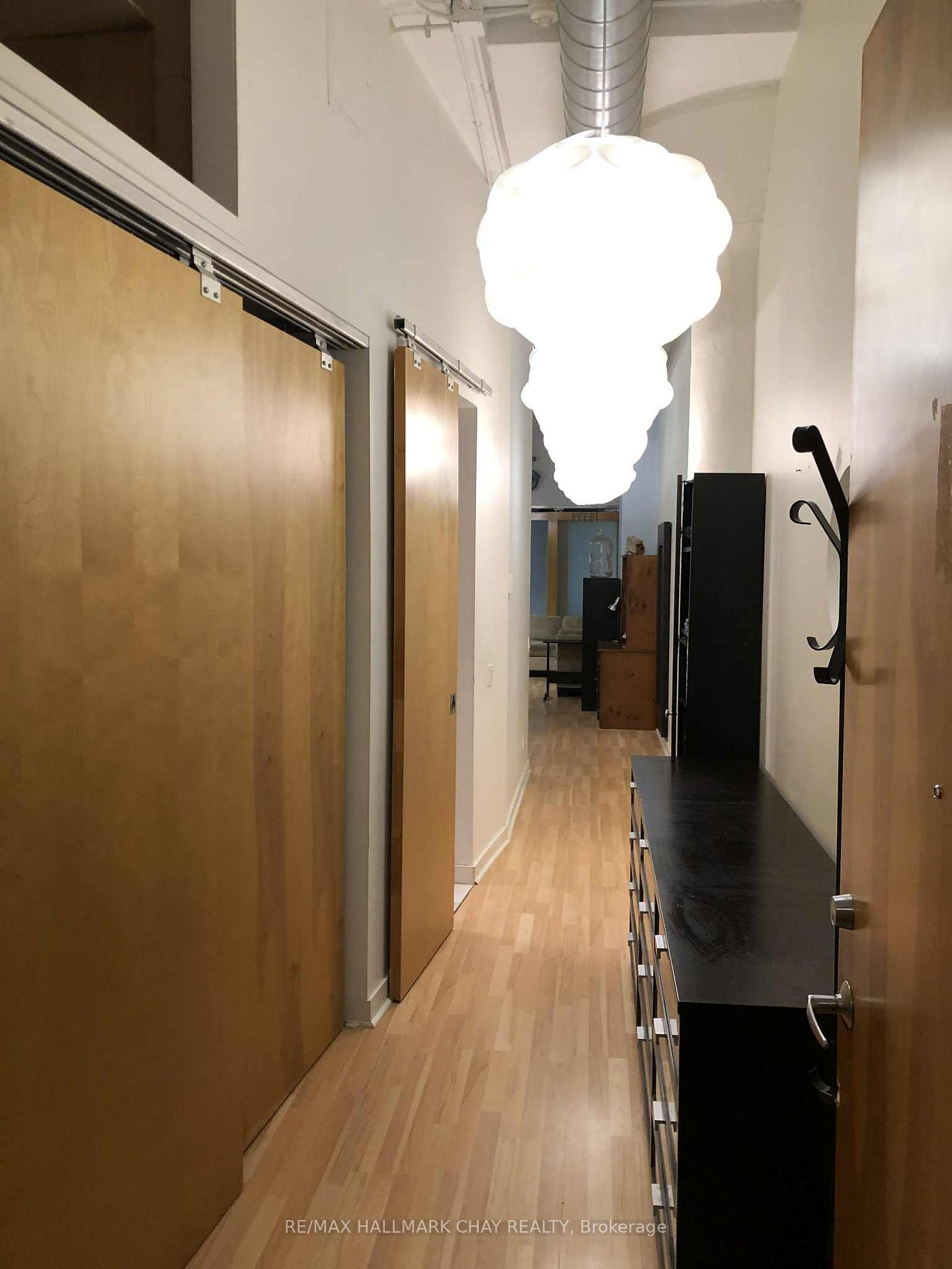 Photo 4 of Unit 825, 155 Dalhousie Street, Toronto, Church-Yonge Corridor — HOMEH