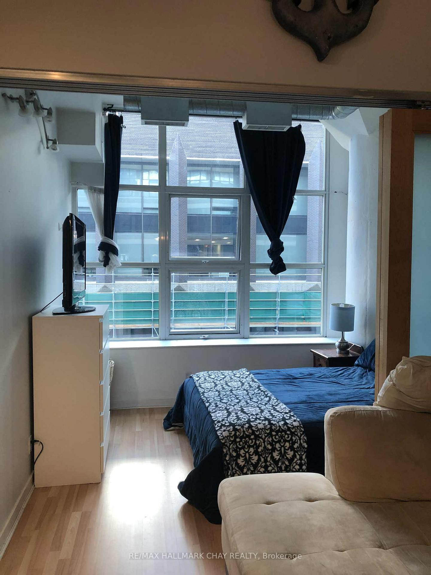 Photo 8 of Unit 825, 155 Dalhousie Street, Toronto, Church-Yonge Corridor — HOMEH