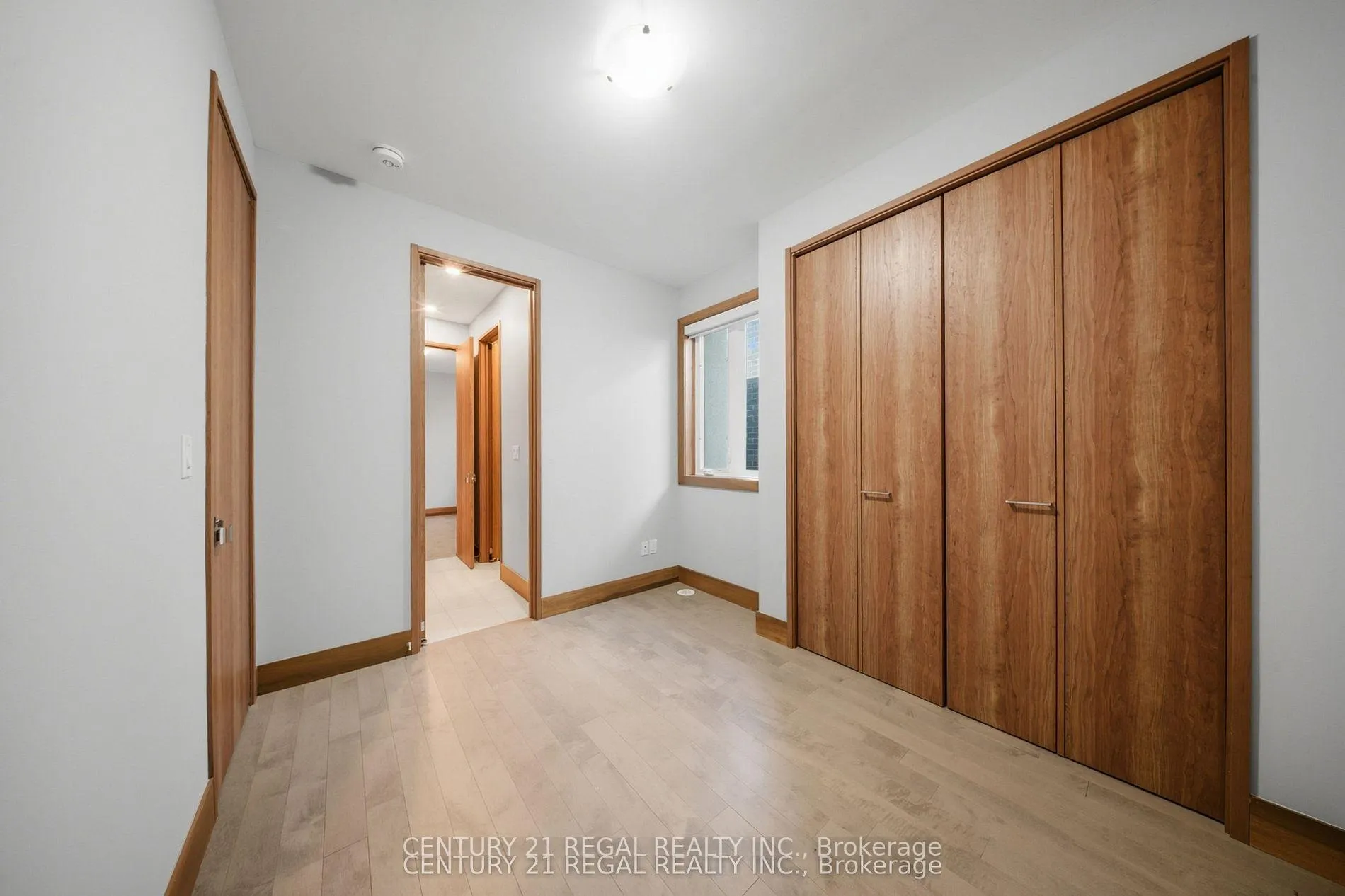 Photo 21 of 28A Twenty First Street, Etobicoke, Long Branch — HOMEH