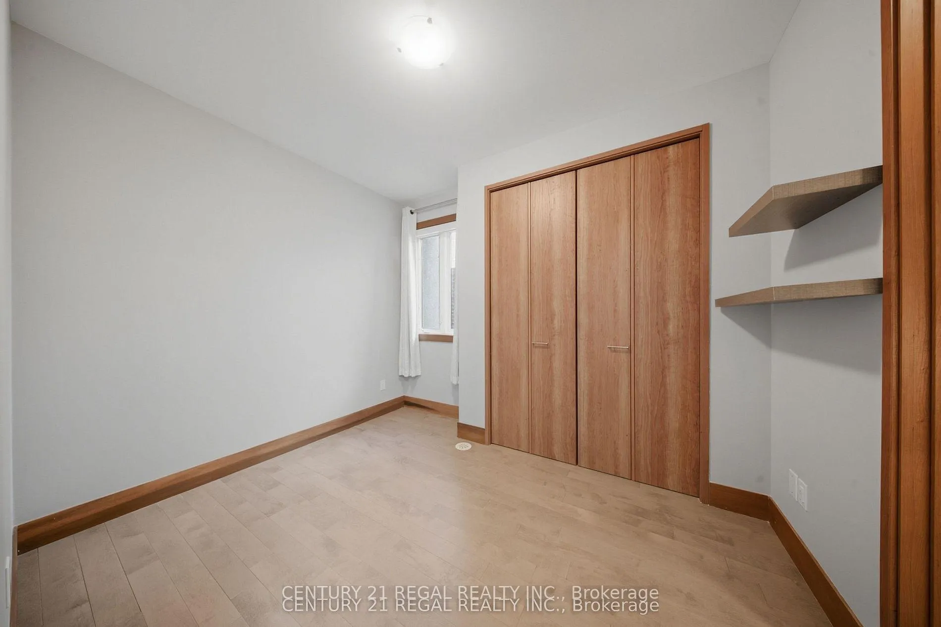 Photo 24 of 28A Twenty First Street, Etobicoke, Long Branch — HOMEH