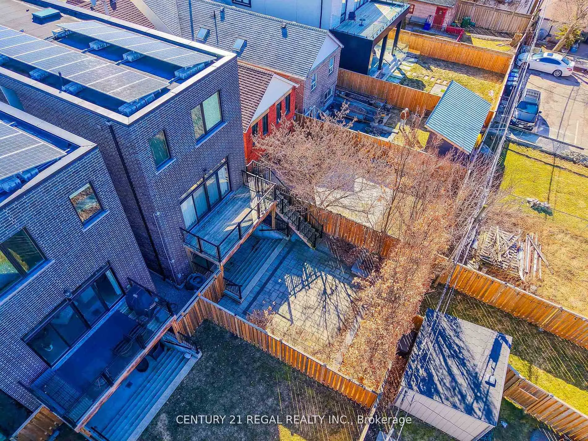 Photo 41 of 28A Twenty First Street, Etobicoke, Long Branch — HOMEH