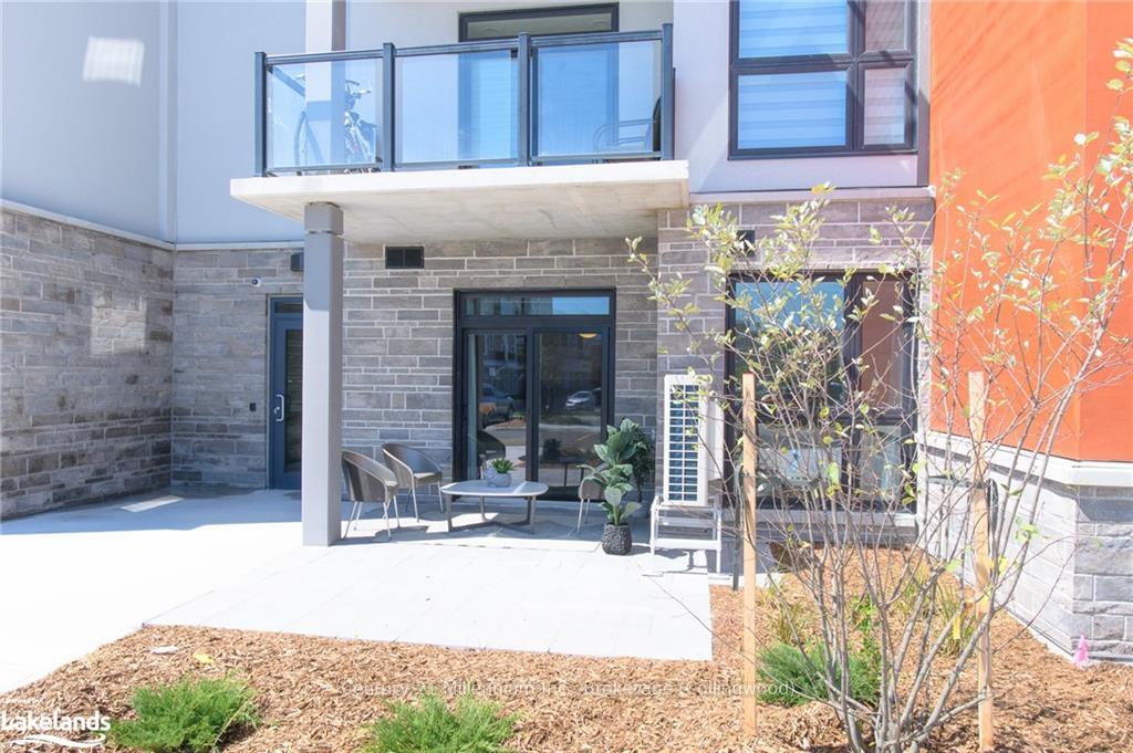 Front of Unit 101, 4 Kimberly Lane