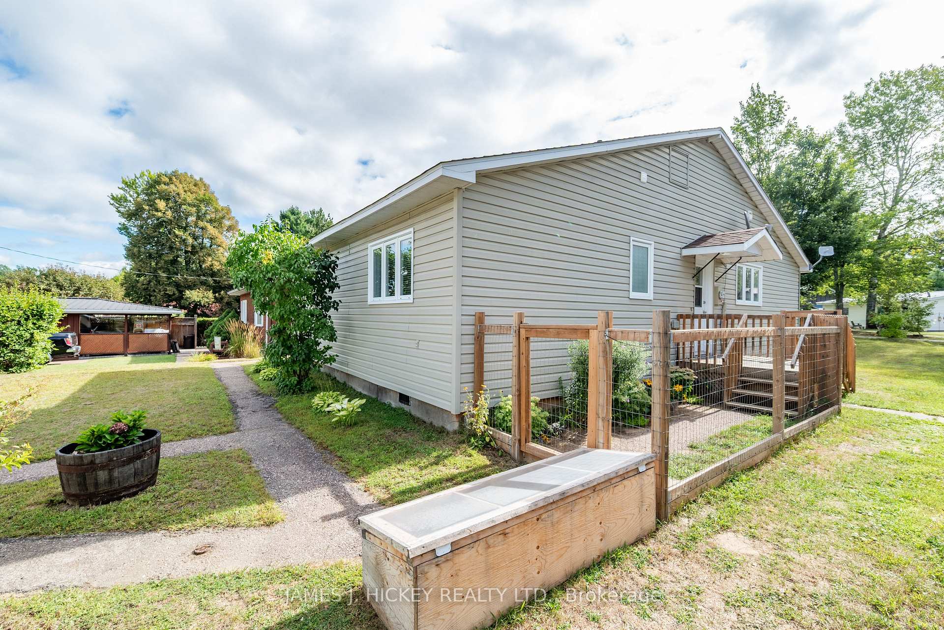 Photo 31 of 100 Maple Street, Deep River, Deep River — HOMEH